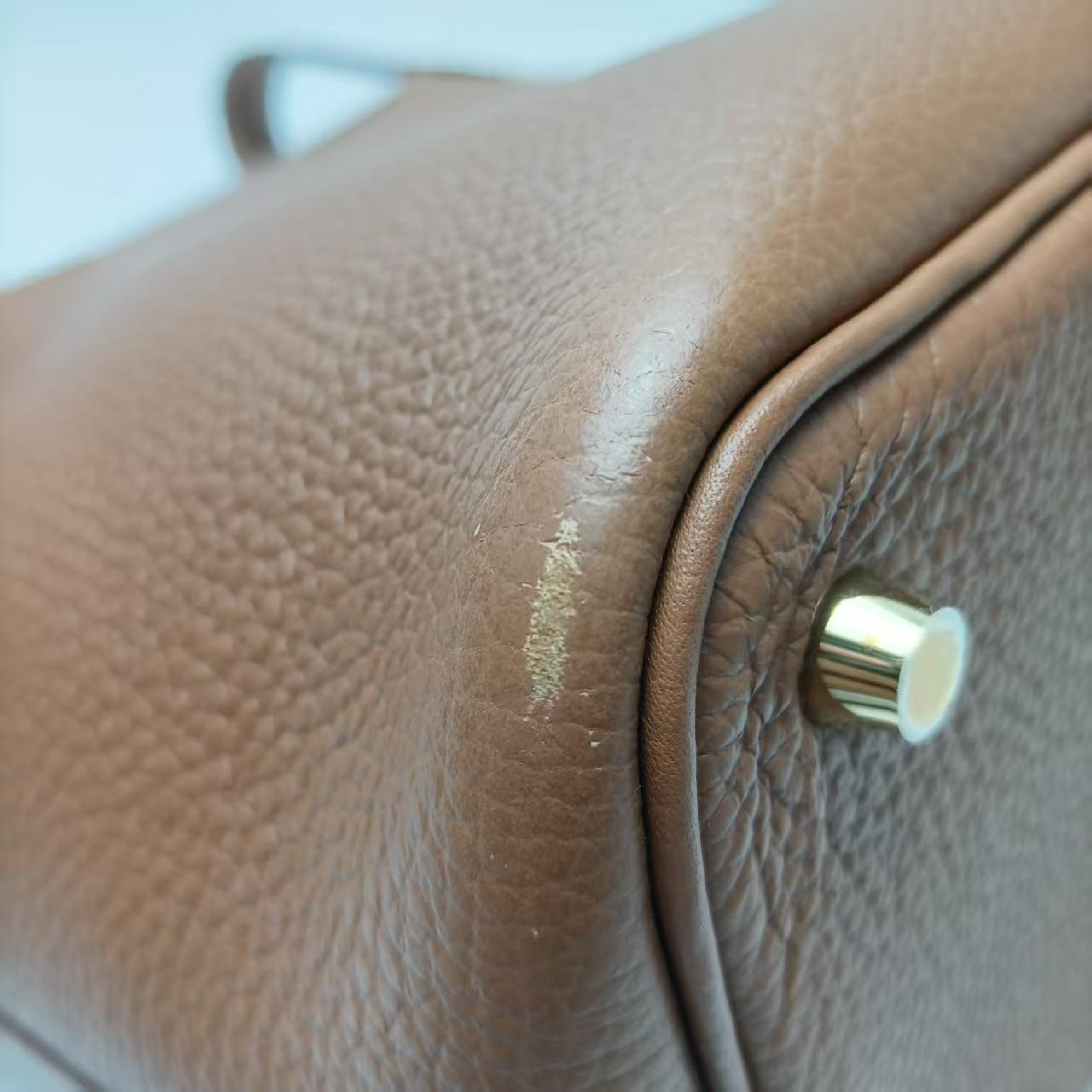 Picotan Cowhide Handbag Z Engraved Handbag — view 9