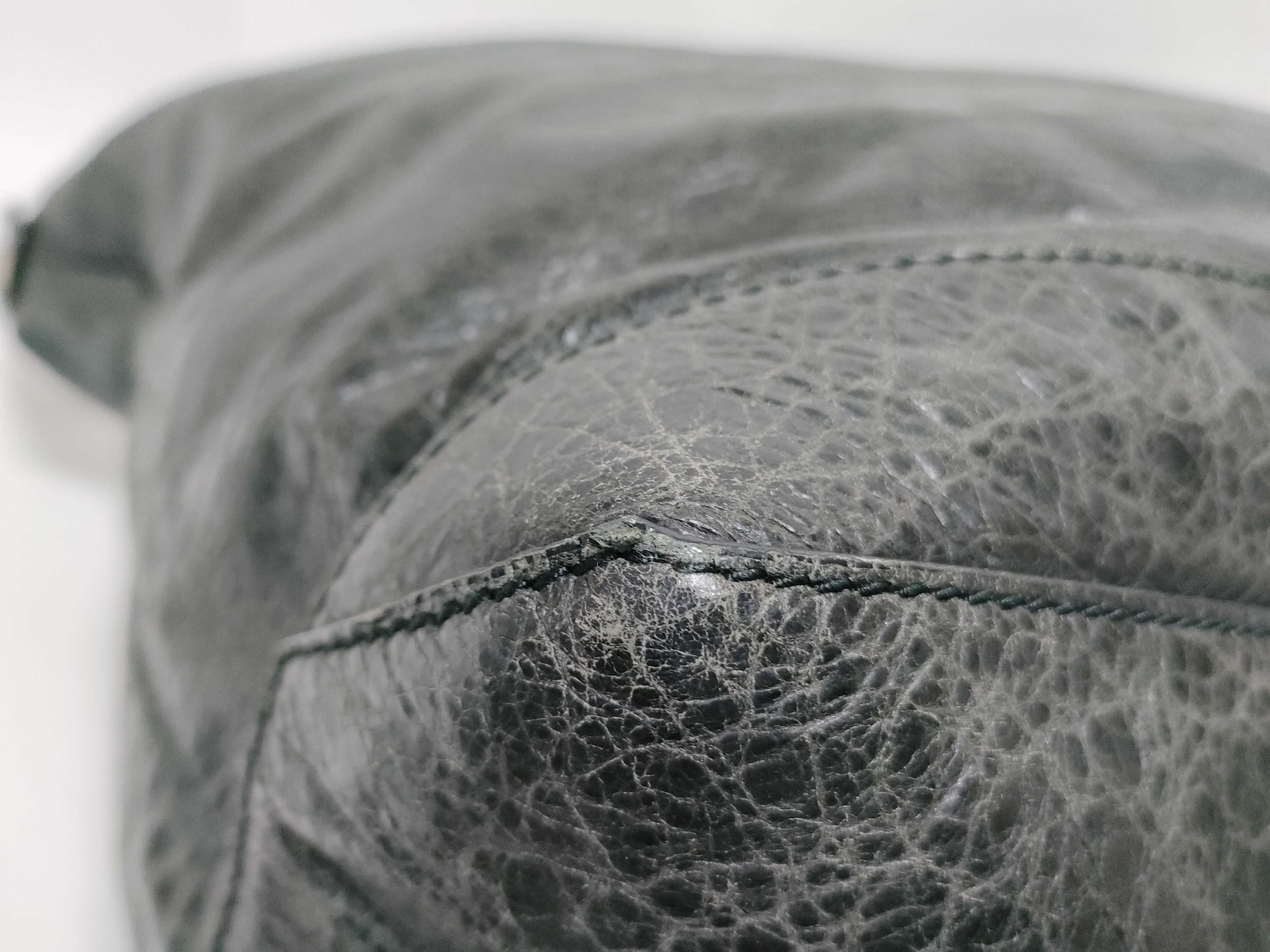 Extra Courier Shoulder Bag — view 7