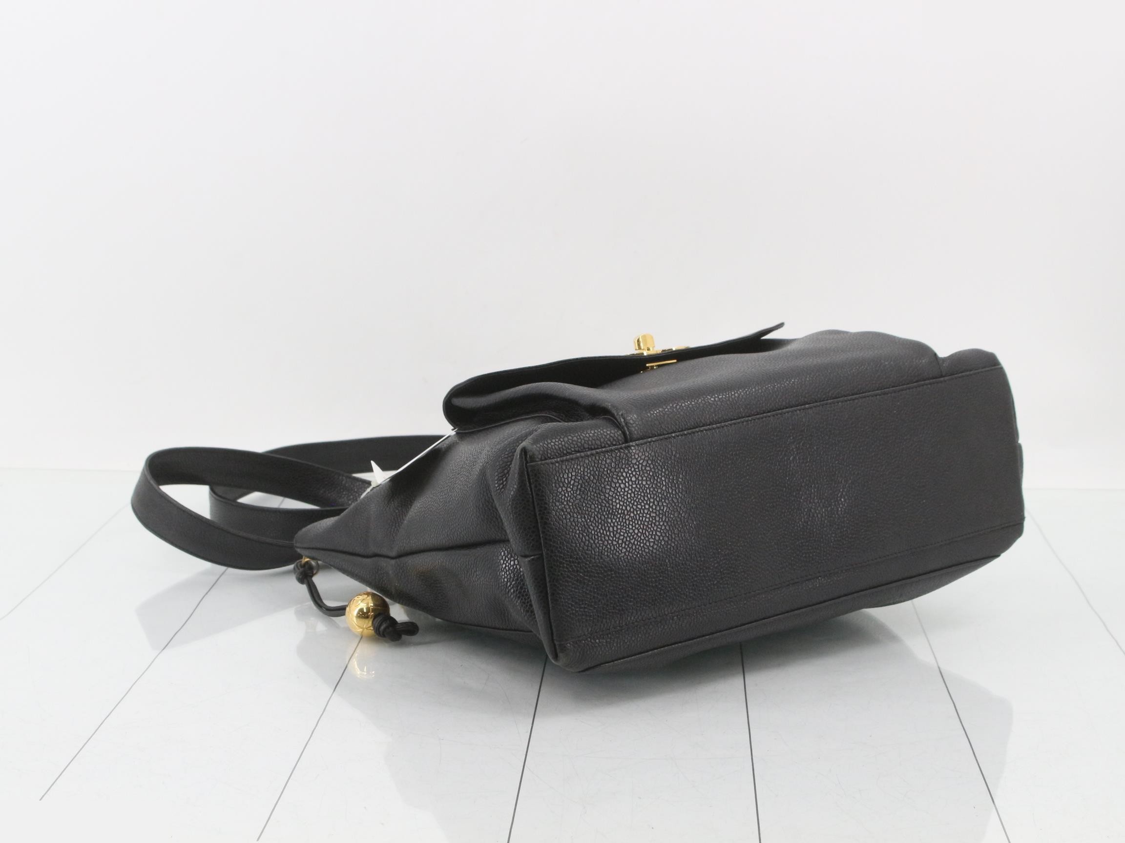Caviar skin chain tote bag — view 5