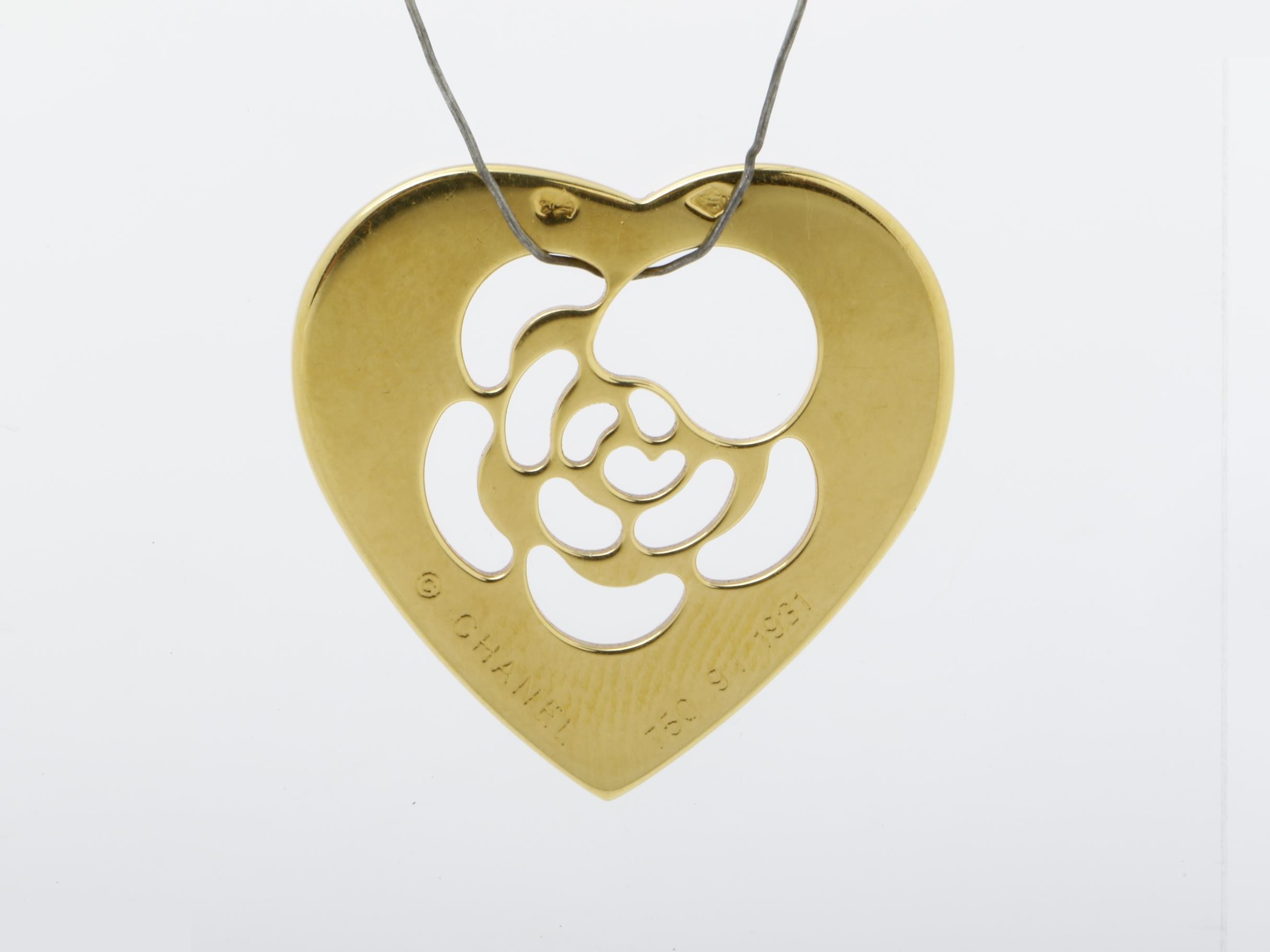 750YG Camellia (precious metal) charm pendant, 5.9g — view 4