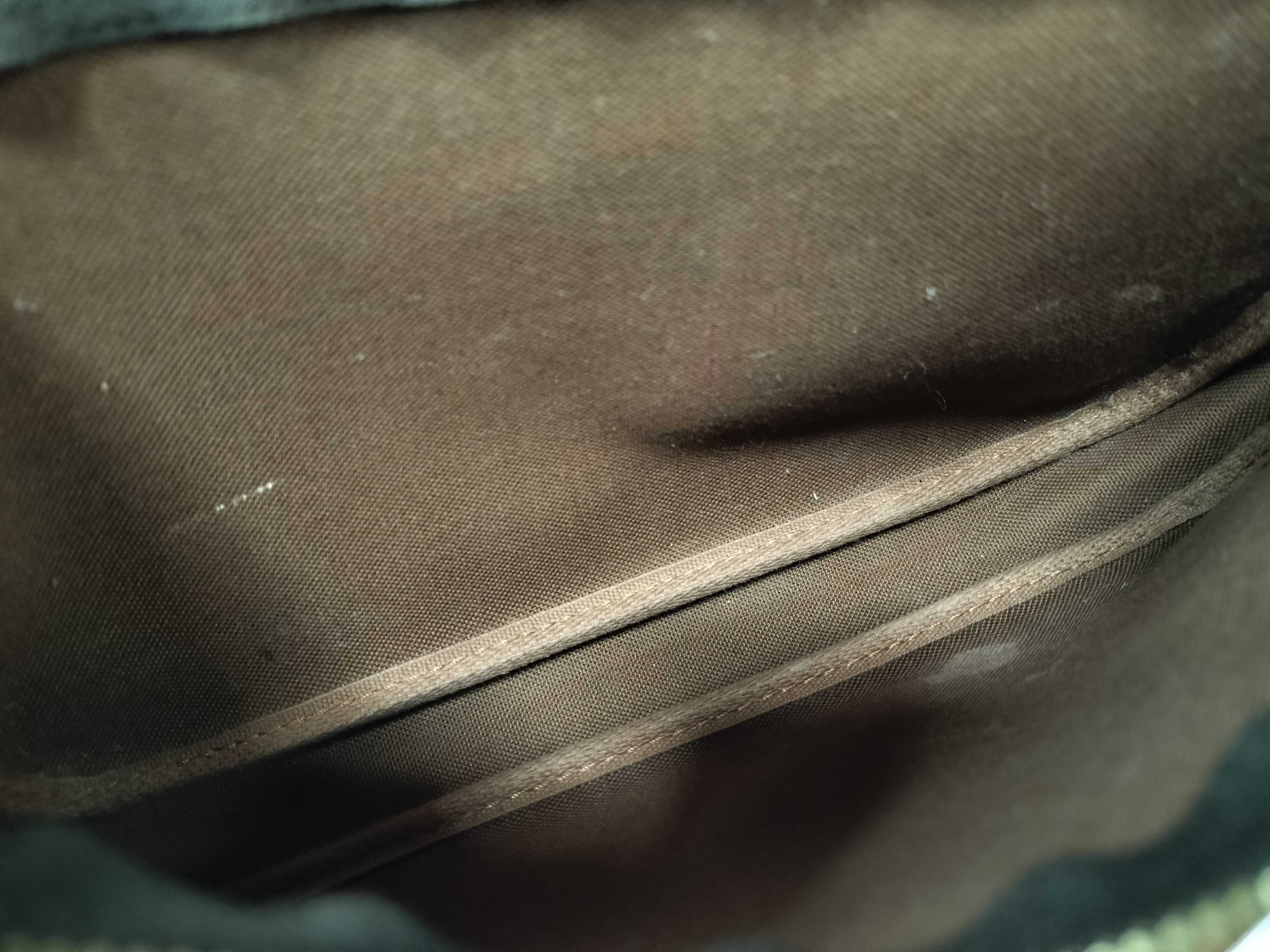 Monogram Louis Vuitton Pochette Accessoires Handbag — view 10