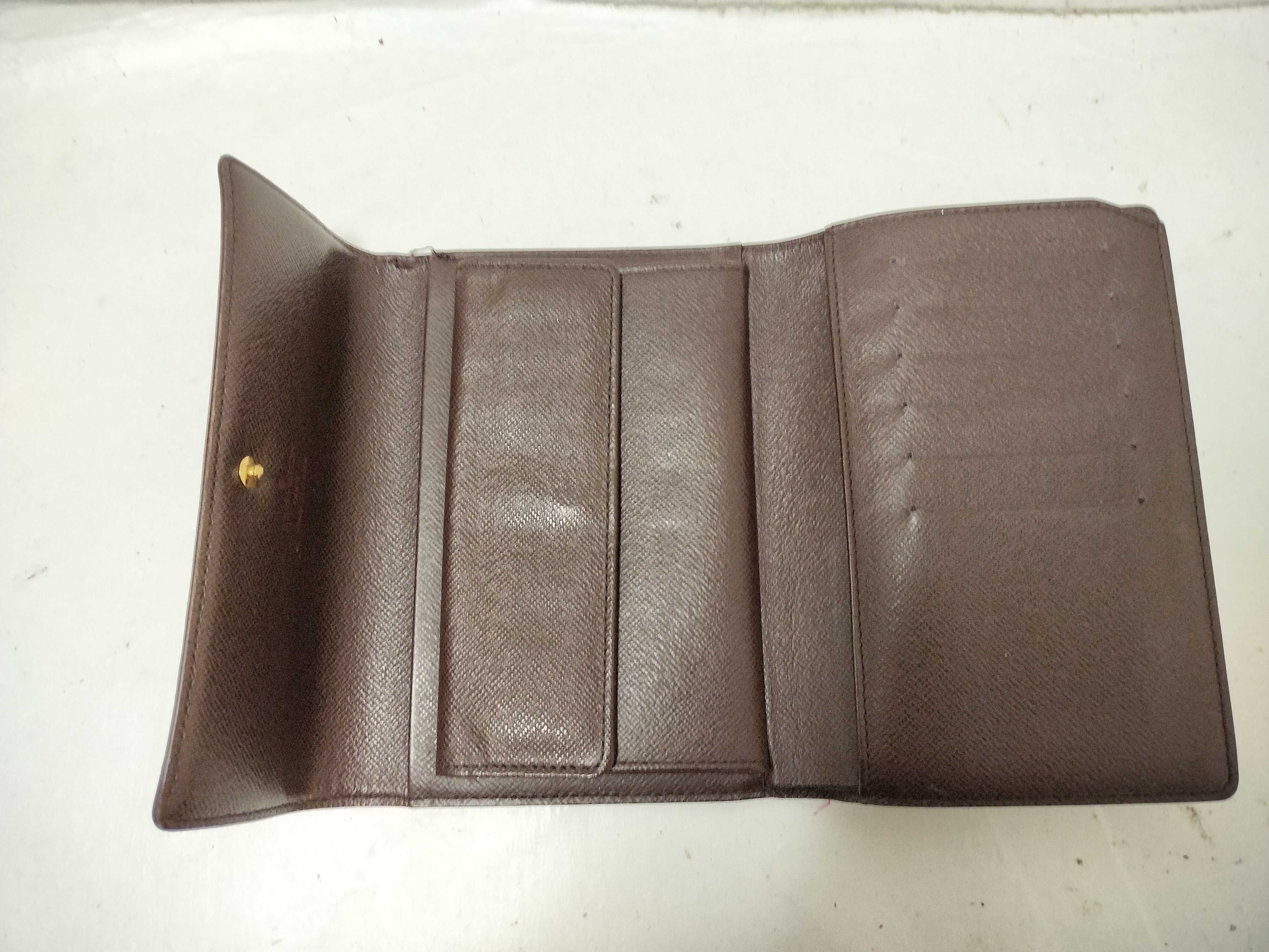 Damier Tri-fold Wallet — view 10