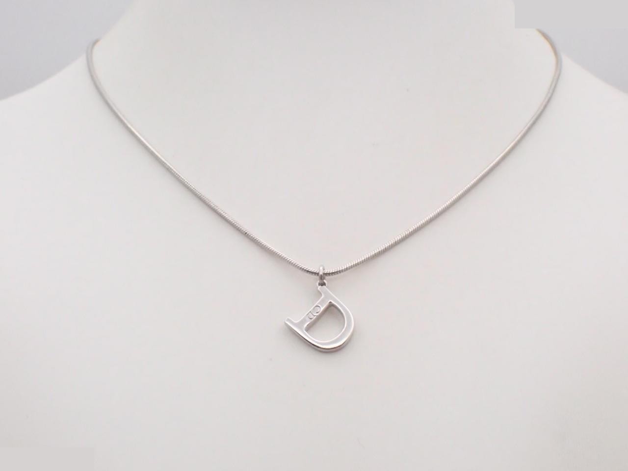 D logo silver necklace — view 3