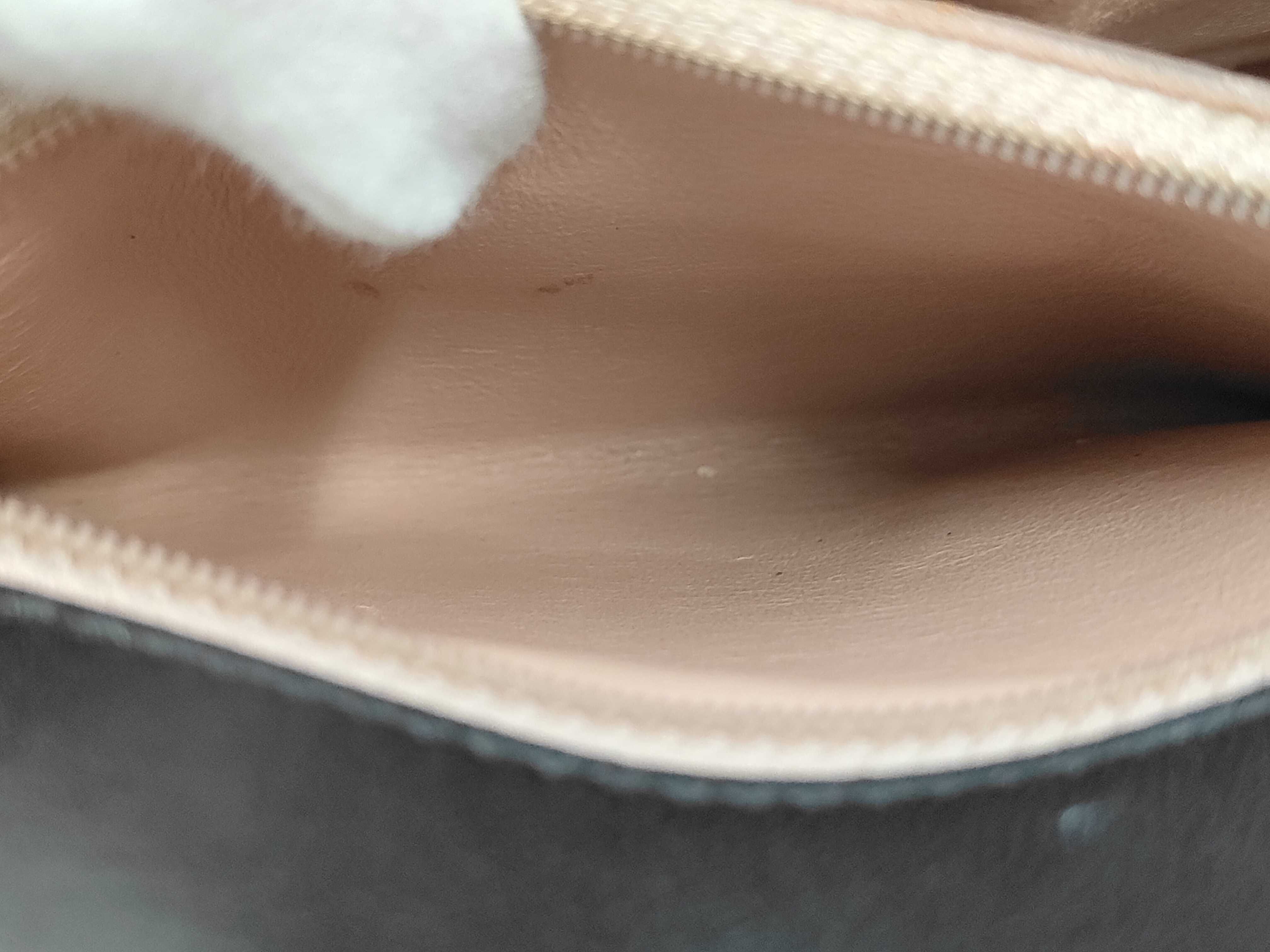 Caviar Skin Black CC Filigree Shoulder Bag — view 10