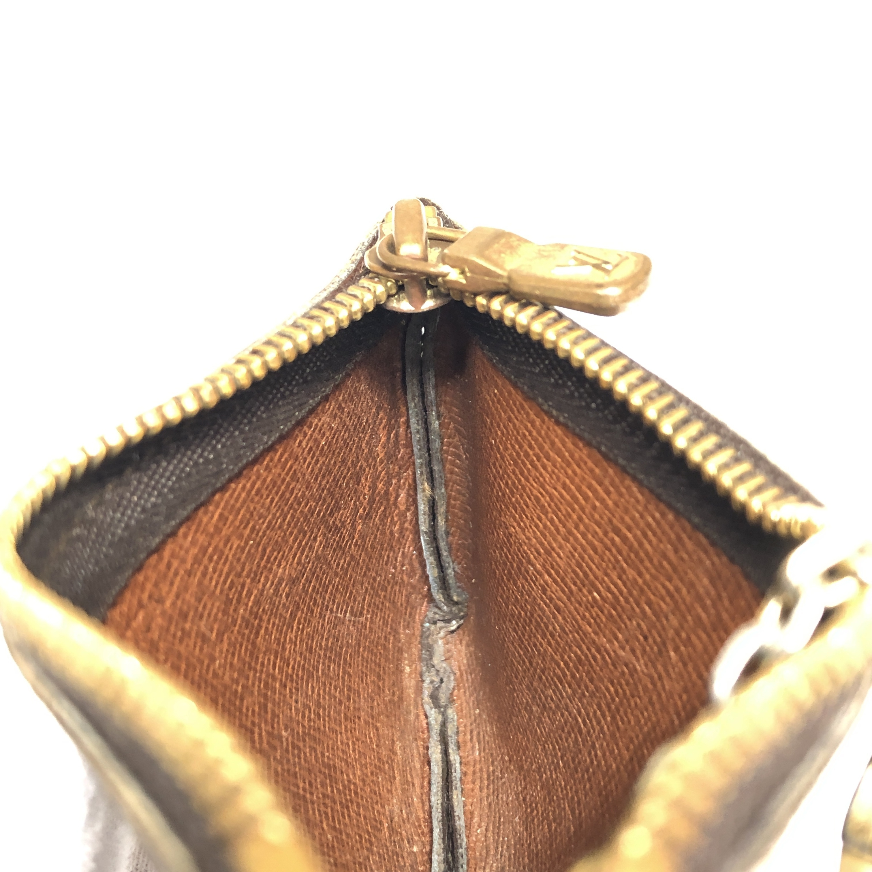Monogram Pochette Clé Coin Case M62650 with Key Ring 0890ET Compact Wallet Coin Purse Made in France Coin Case — view 13