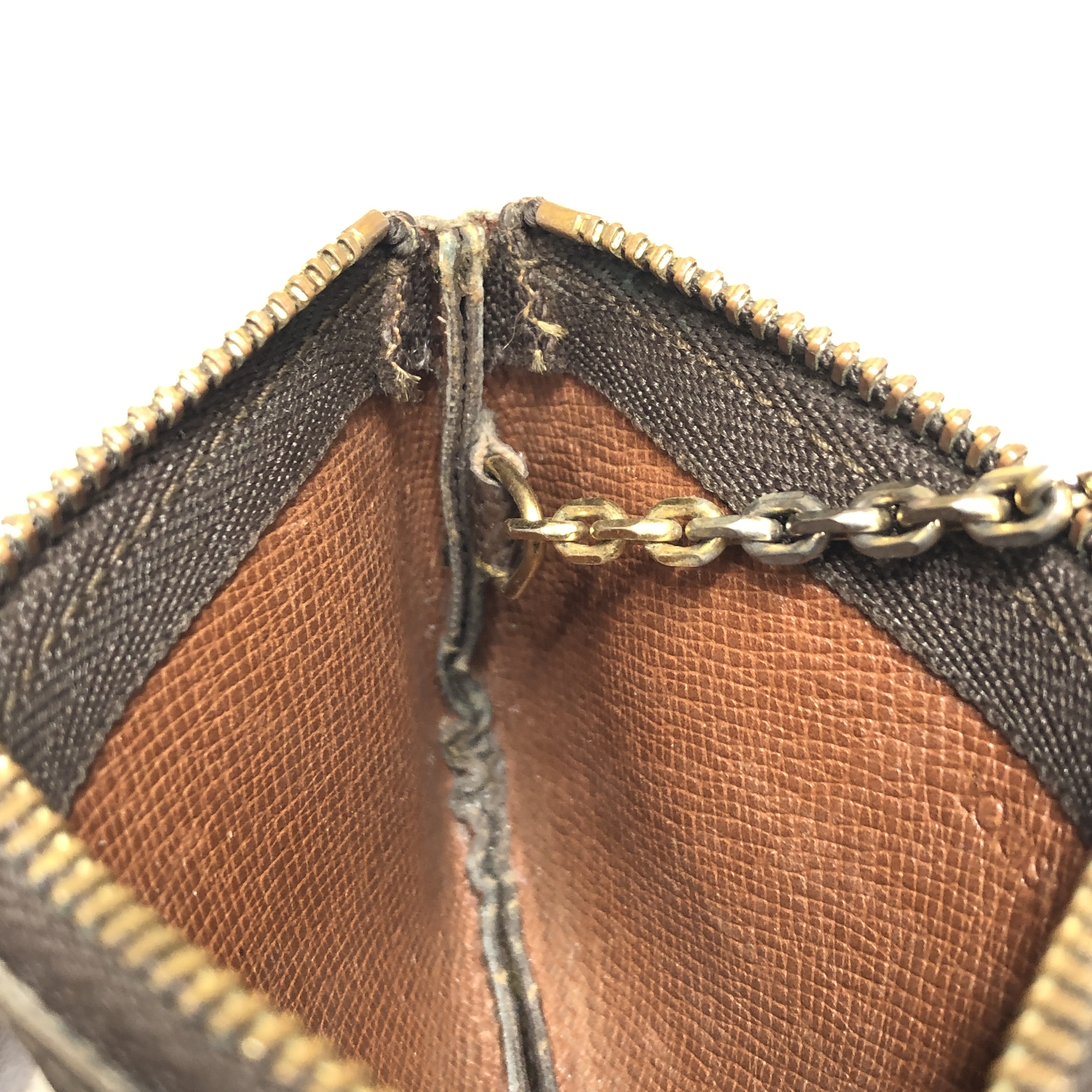 Monogram Pochette Clé Coin Case M62650 with Key Ring 0890ET Compact Wallet Coin Purse Made in France Coin Case — view 14