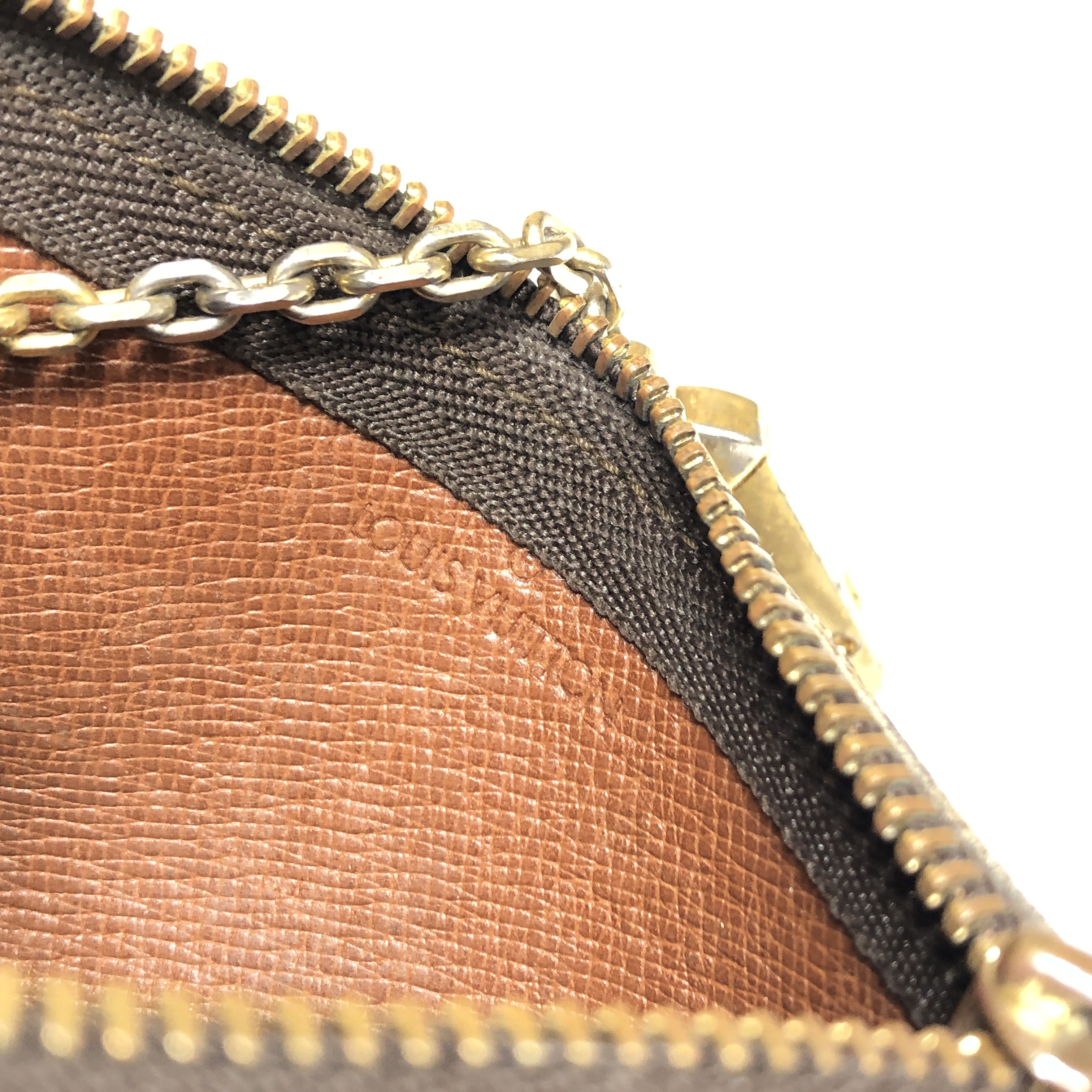 Monogram Pochette Clé Coin Case M62650 with Key Ring 0890ET Compact Wallet Coin Purse Made in France Coin Case — view 15