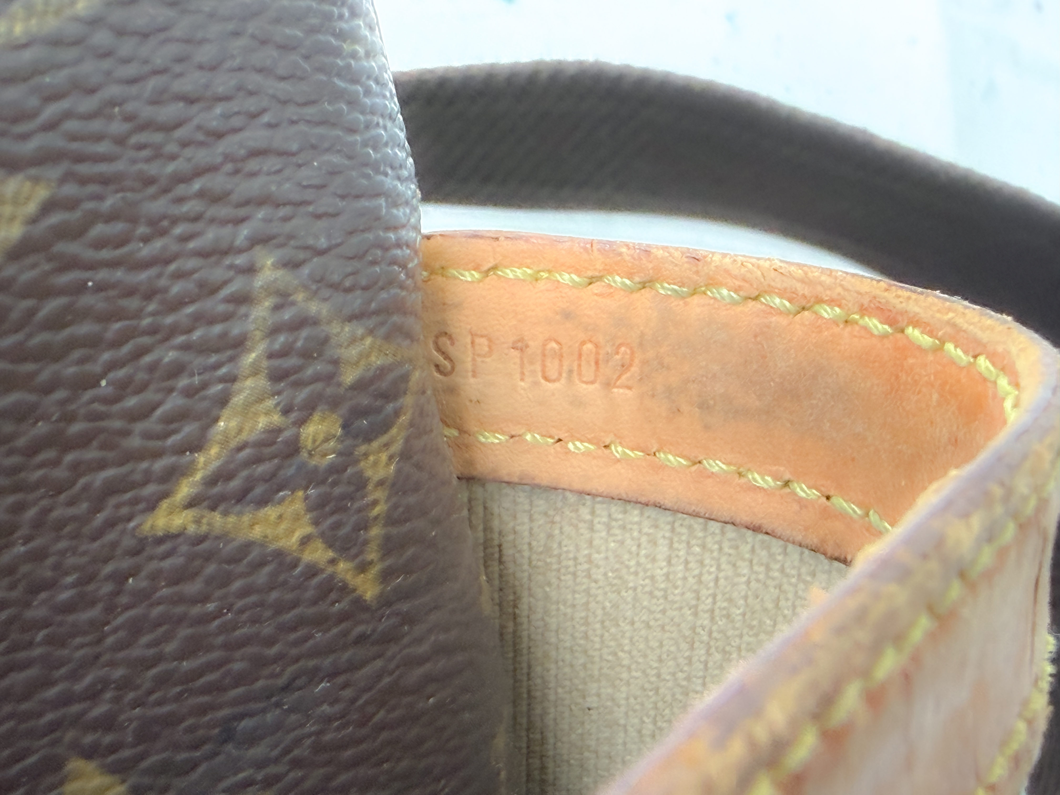 Monogram M45254 Reporter PM SP1002 Shoulder Bag — view 15