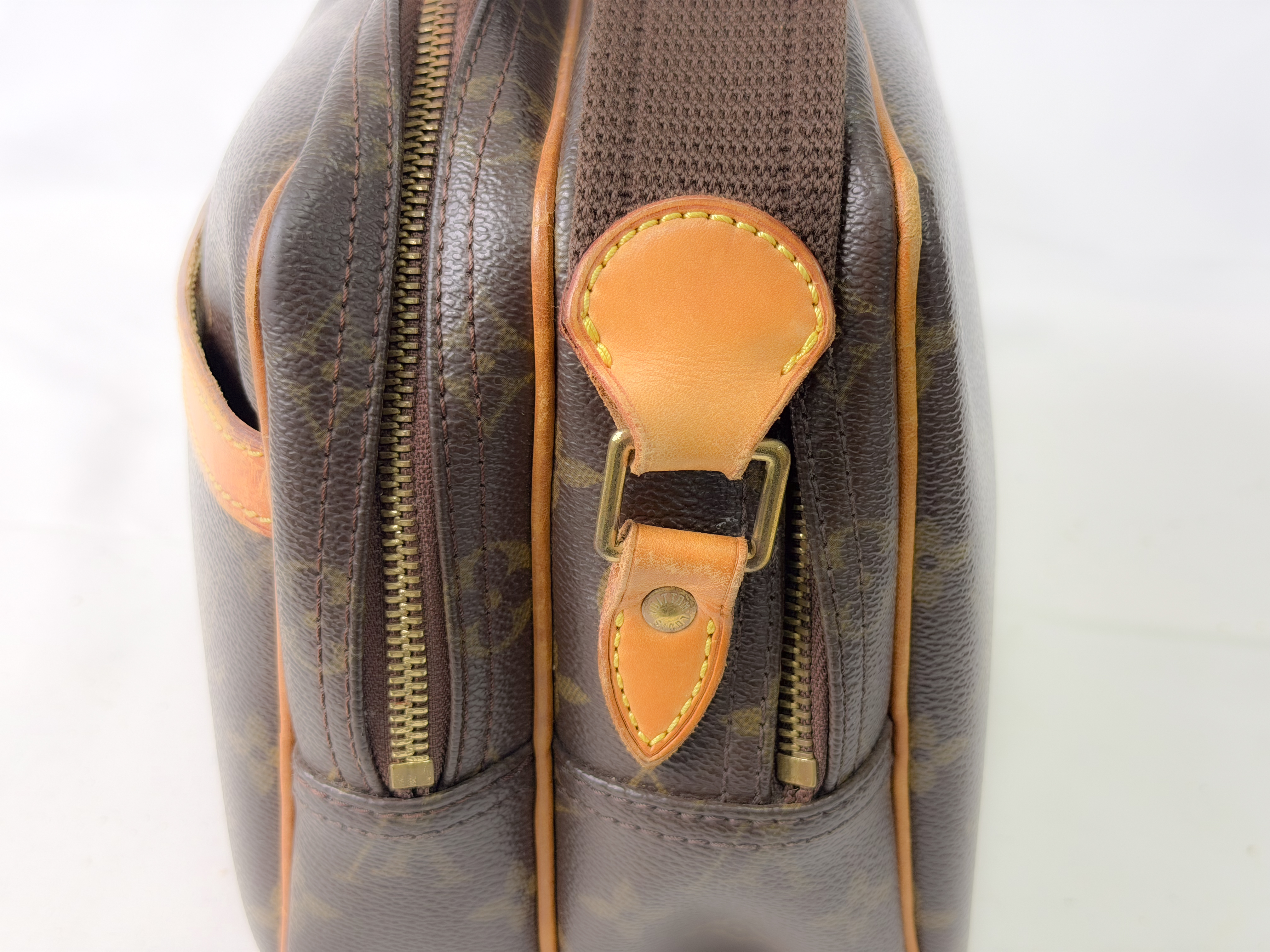 Monogram M45254 Reporter PM SP1002 Shoulder Bag — view 7
