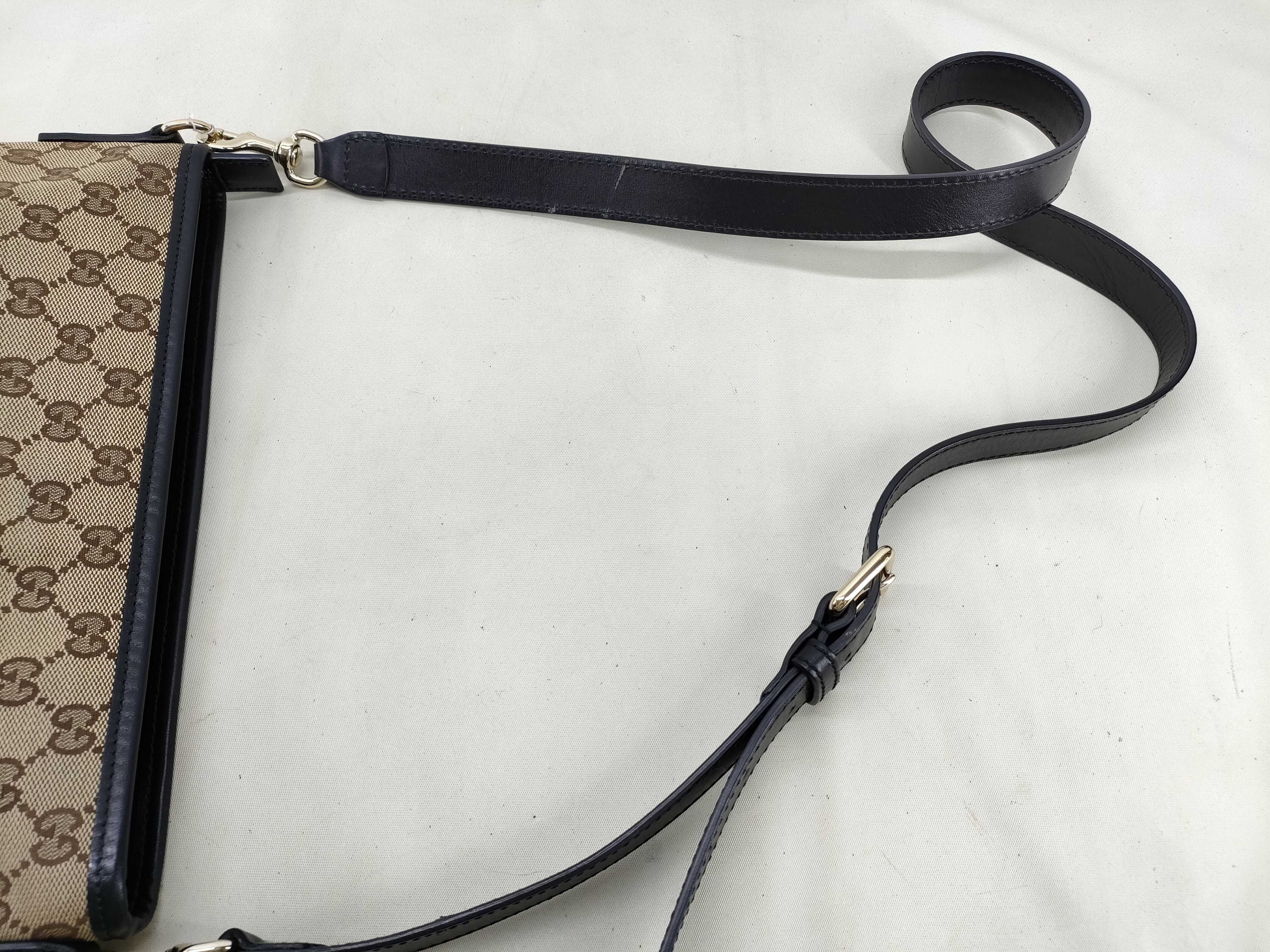 GG Canvas Shoulder Bag 388926 — view 5