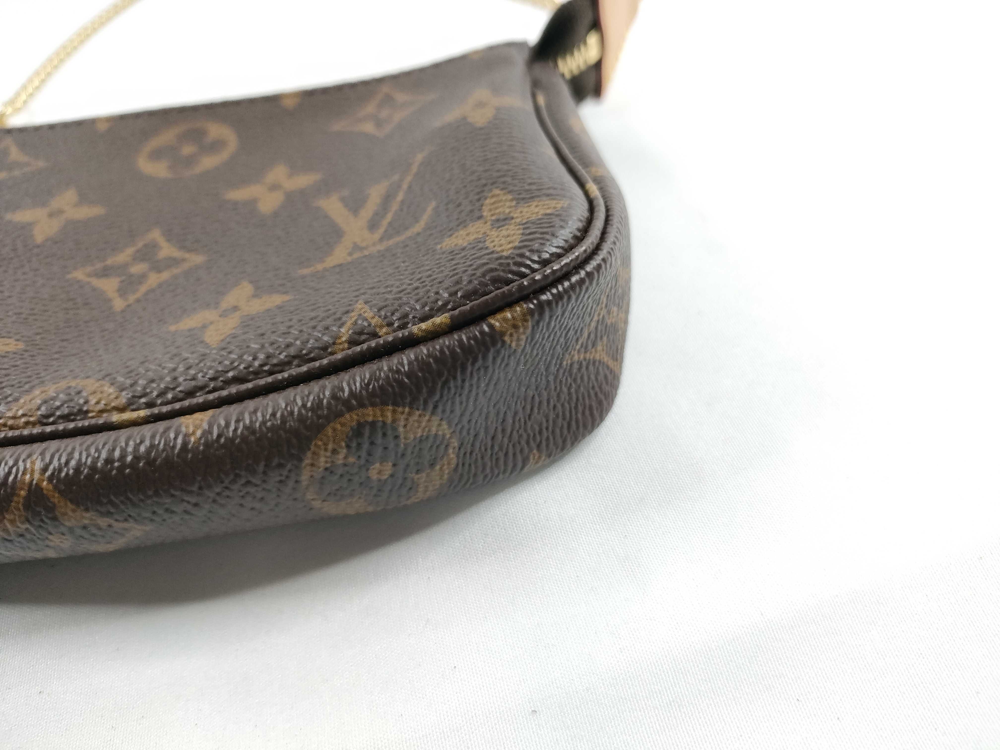 Monogram Pochette Accessoires Monogram M58009 Pouch — view 5
