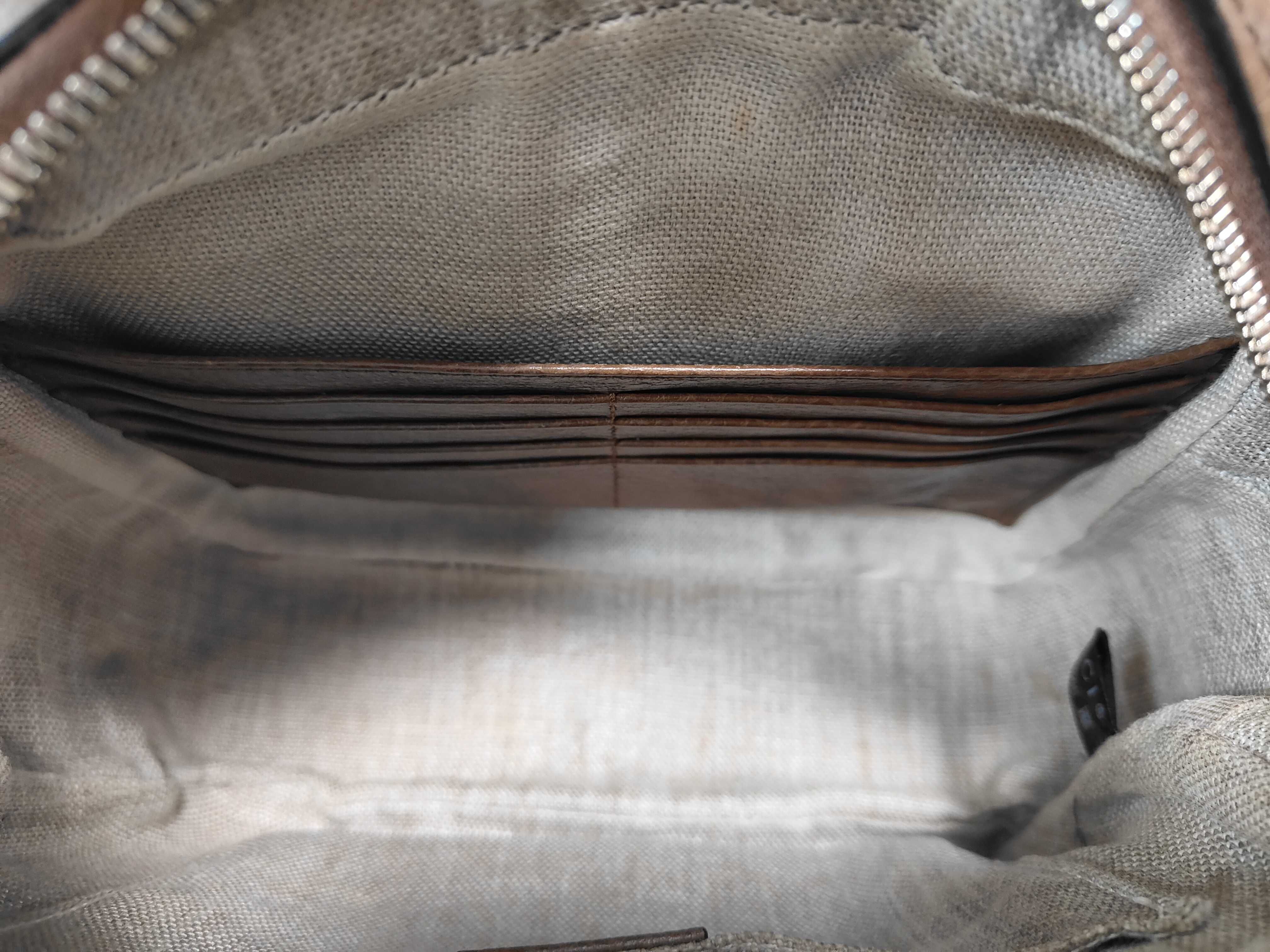 GG Canvas Crossbody Bag Shoulder Bag — view 10