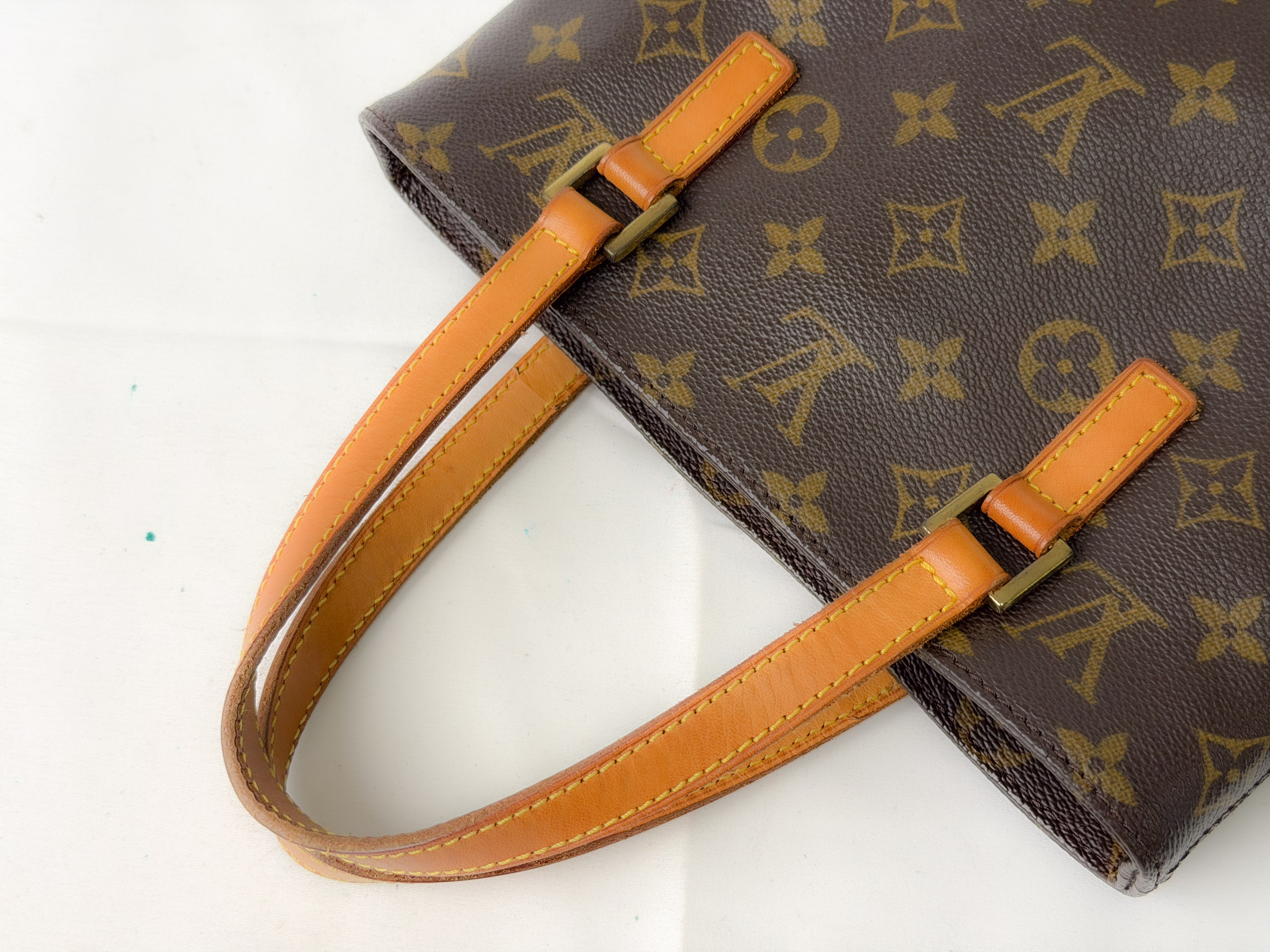 Monogram M51172 Vavin PM SR0082 Handbag — view 3