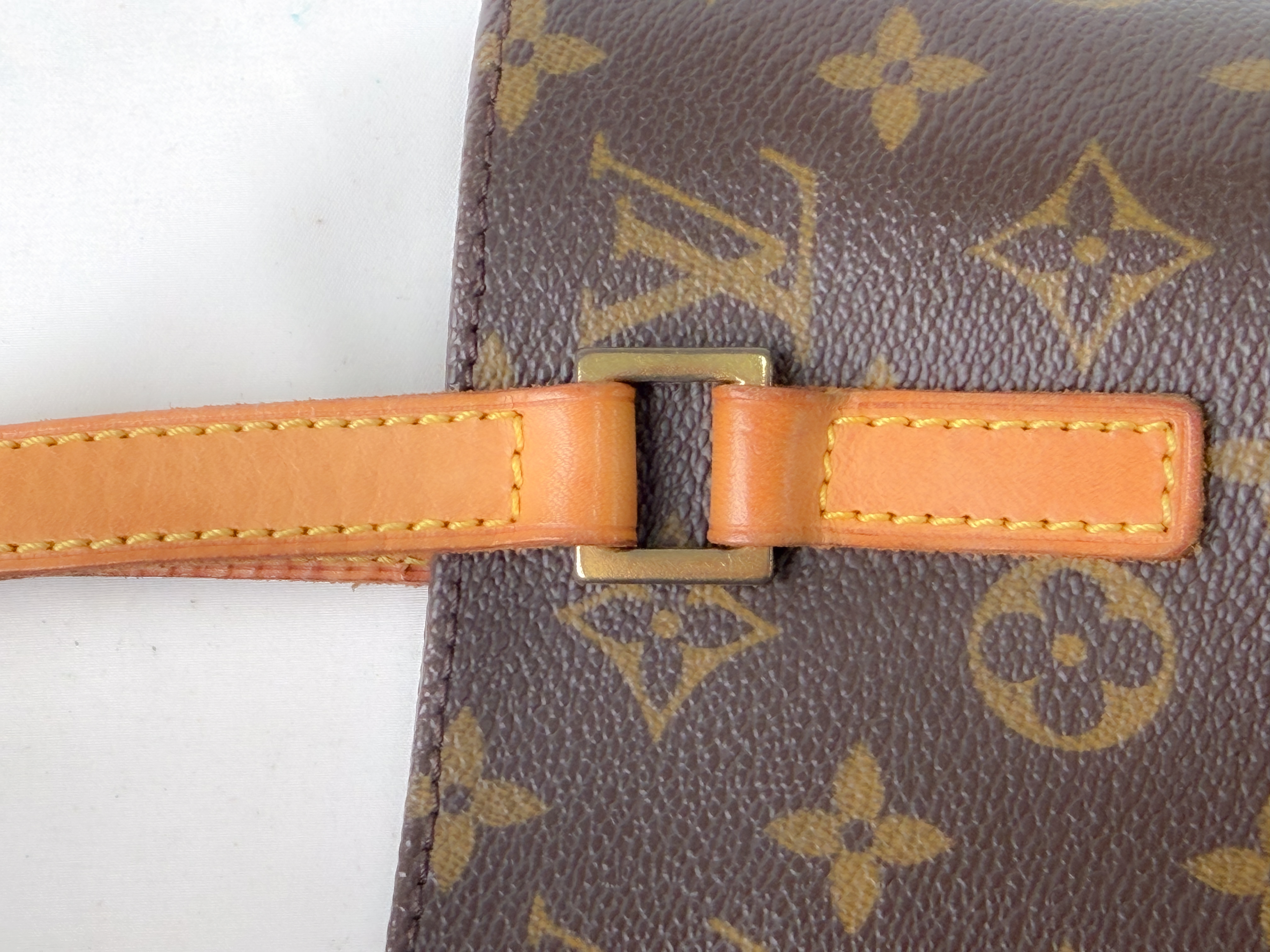 Monogram M51172 Vavin PM SR0082 Handbag — view 8