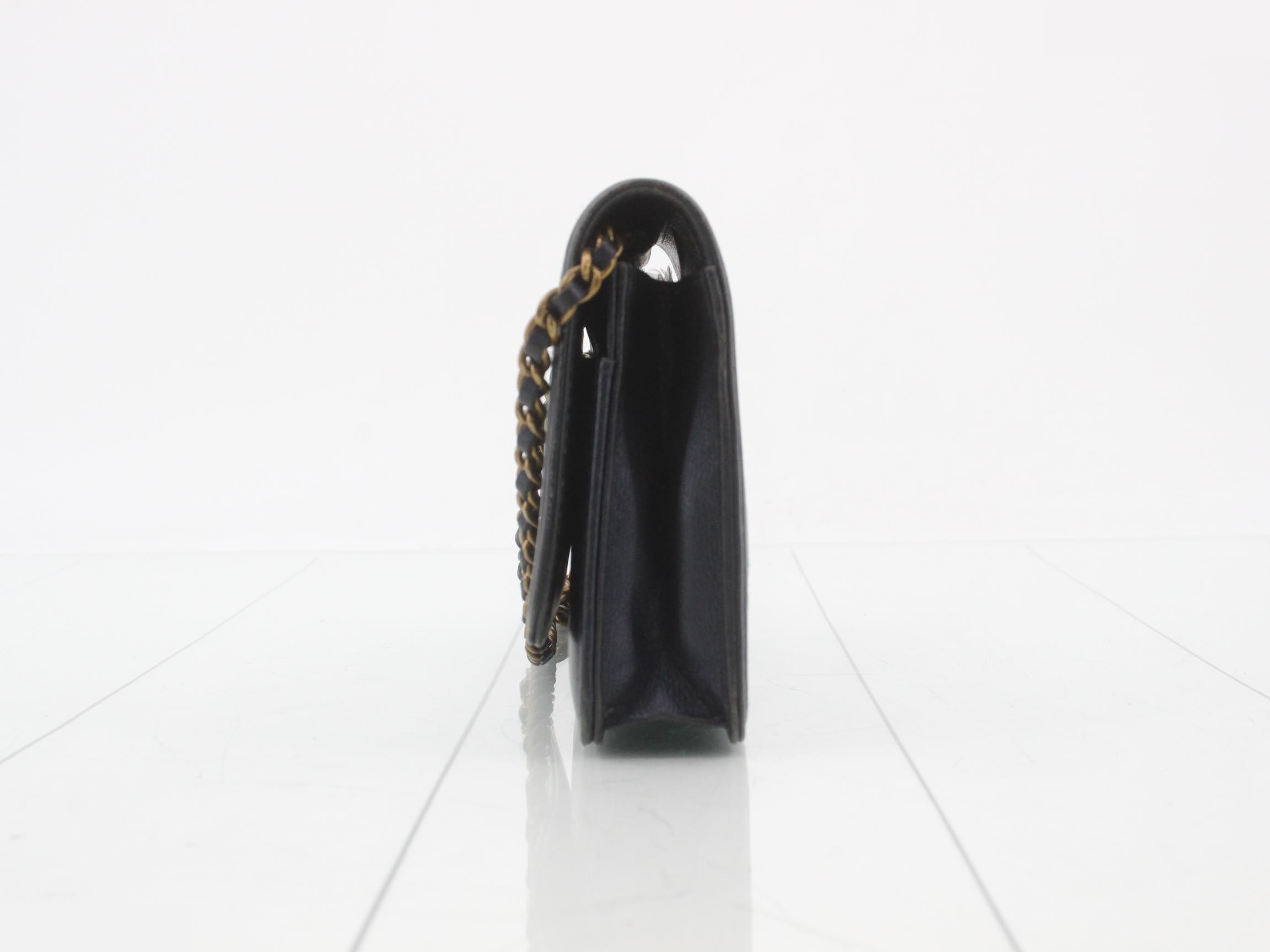 Matelassé (bag) - Shoulder bag — view 3