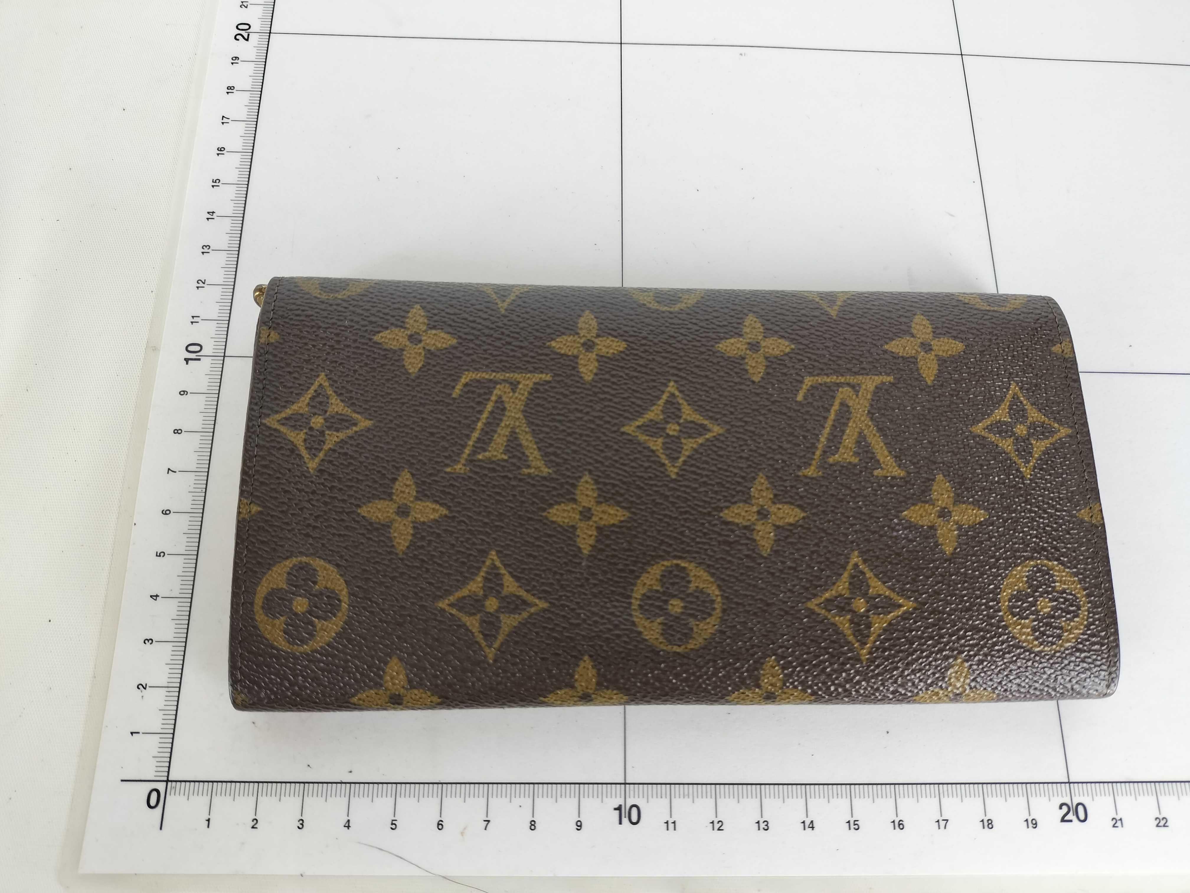Monogram Portefeuille Sarah Wallet — view 13