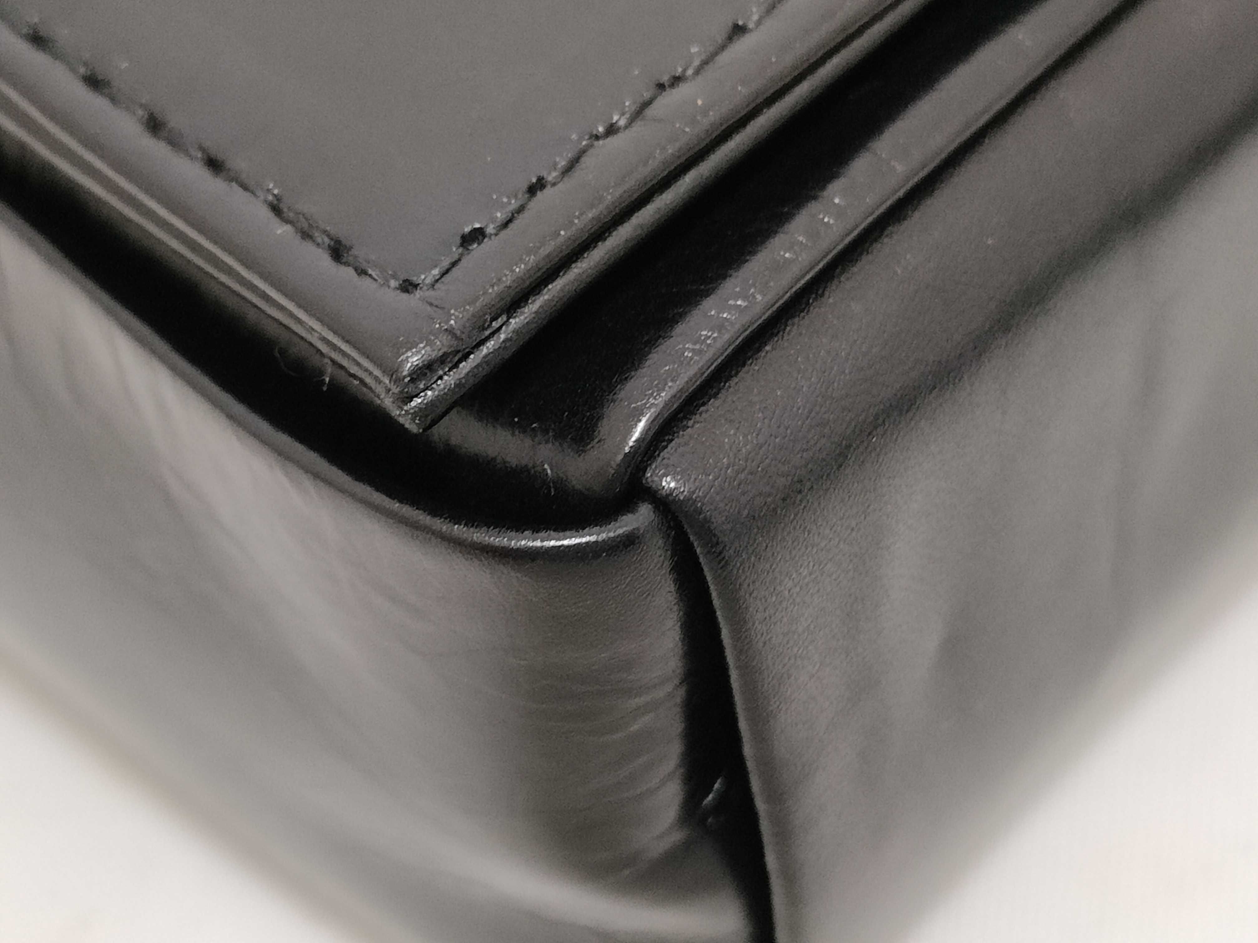 Intrecciato Bottega Maxi Intrecciato Shoulder Bag — view 6