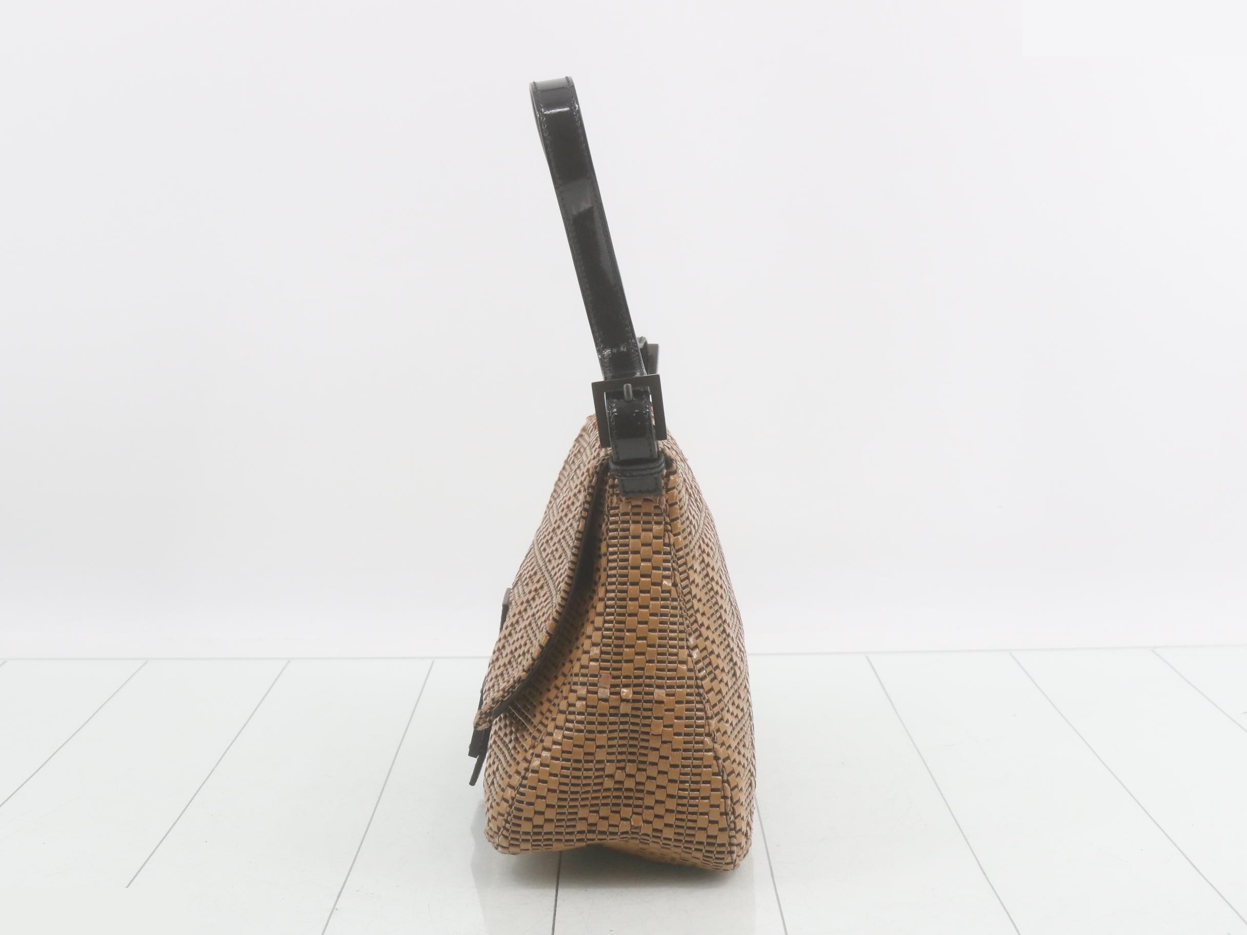 ZUCCA Pixel Pattern Mamma Bucket — view 3