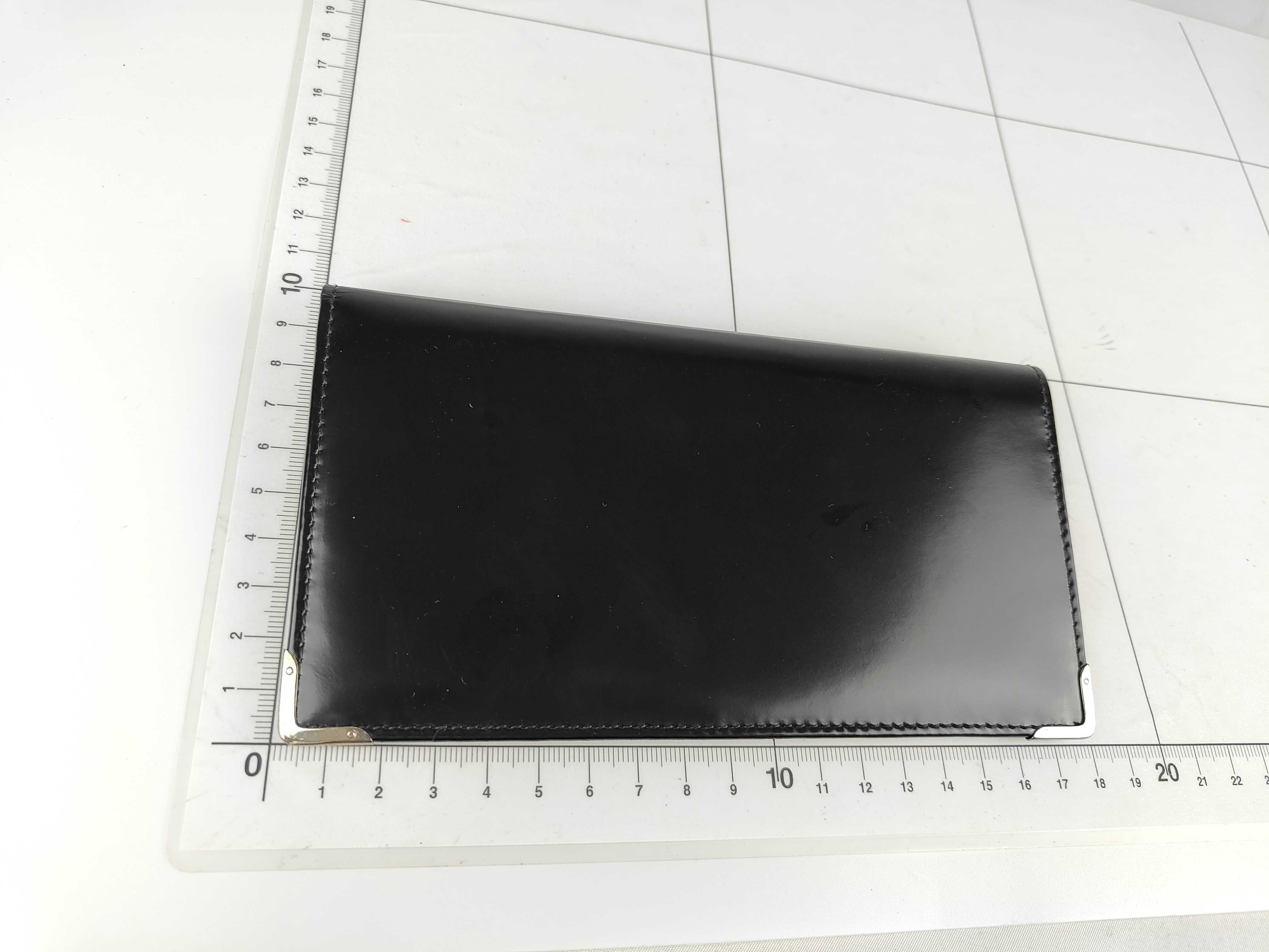Long Wallet / Patent Leather Billfold — view 2