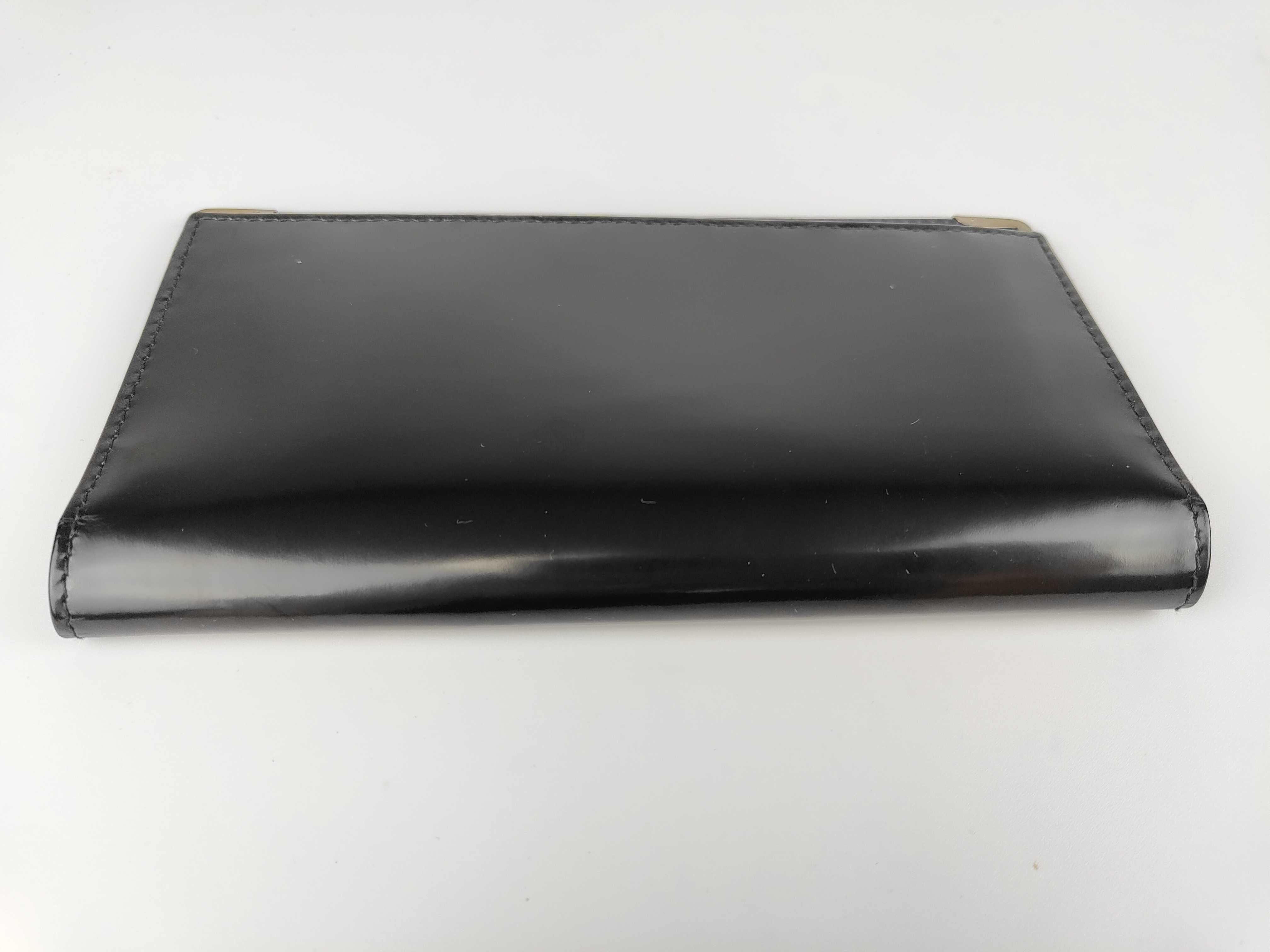 Long Wallet / Patent Leather Billfold — view 3