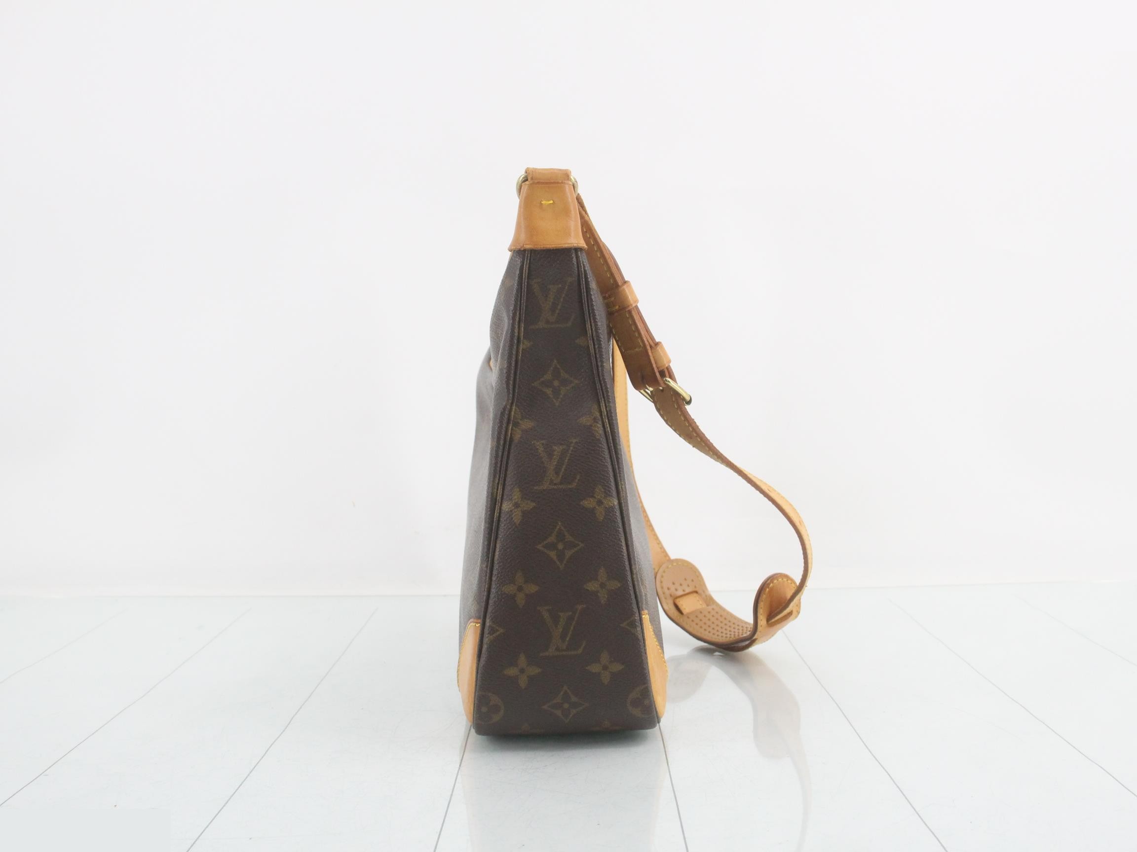 monogram shoulder bag — view 4