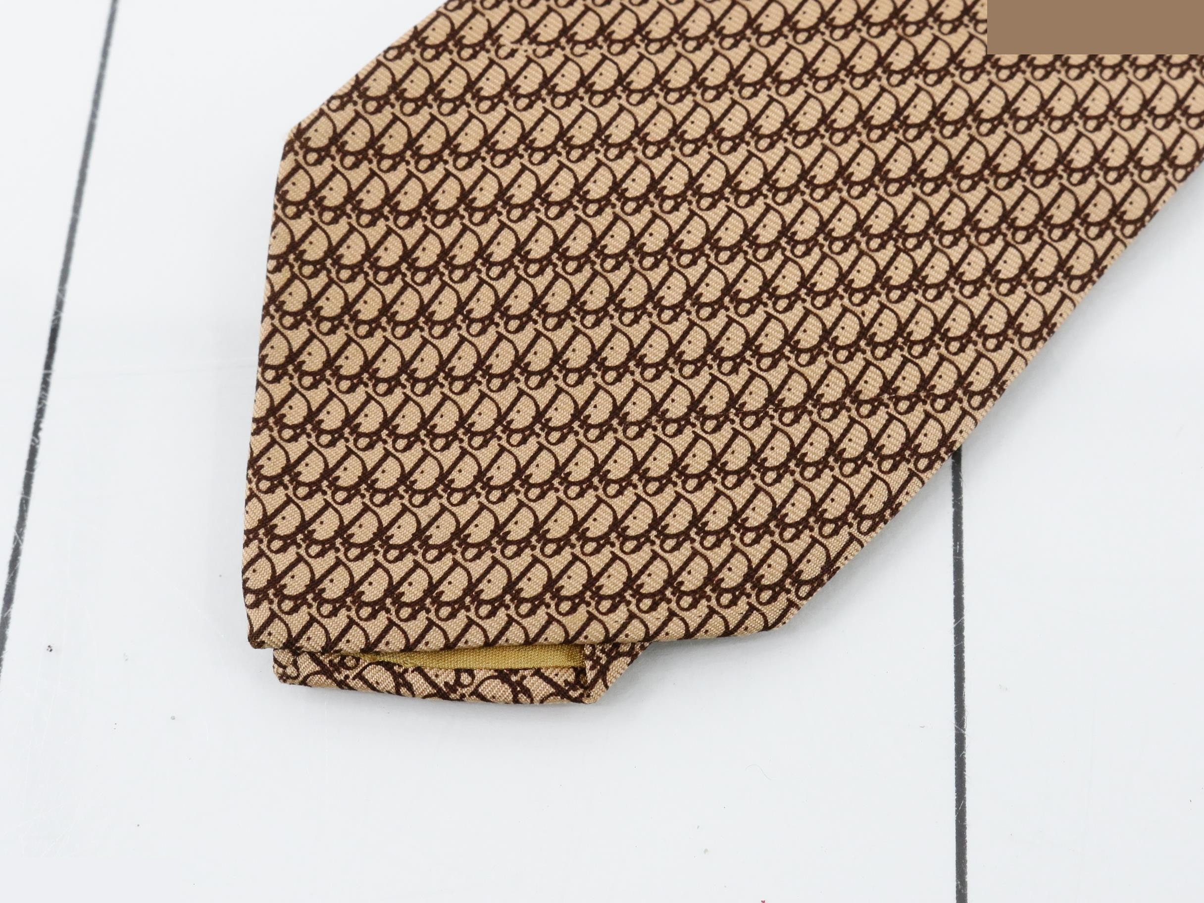 Necktie with tag — view 3