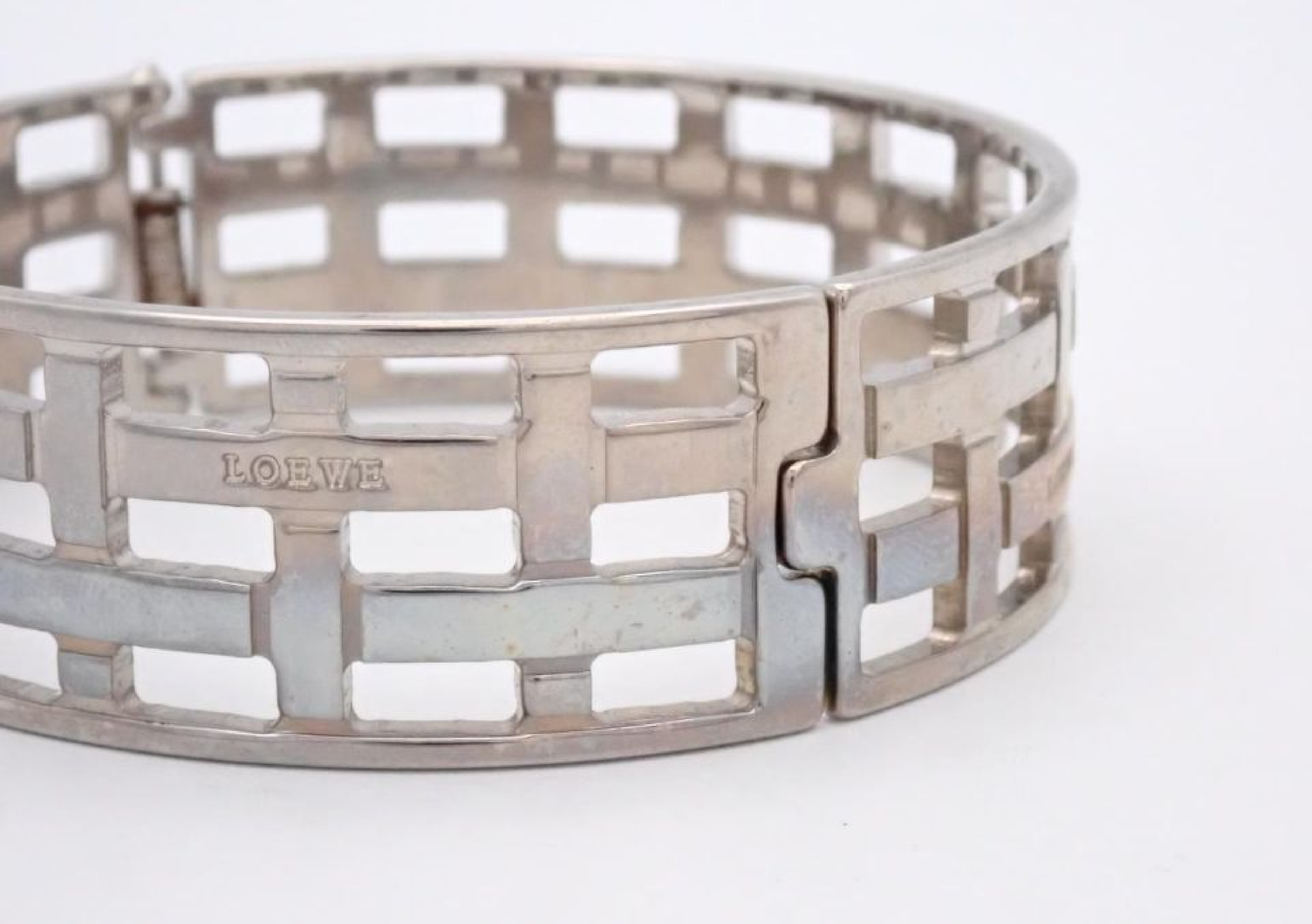 Vintage Grid Bangle (Wrist circumference approx. 18.5cm) Bracelet/Bangle — view 2