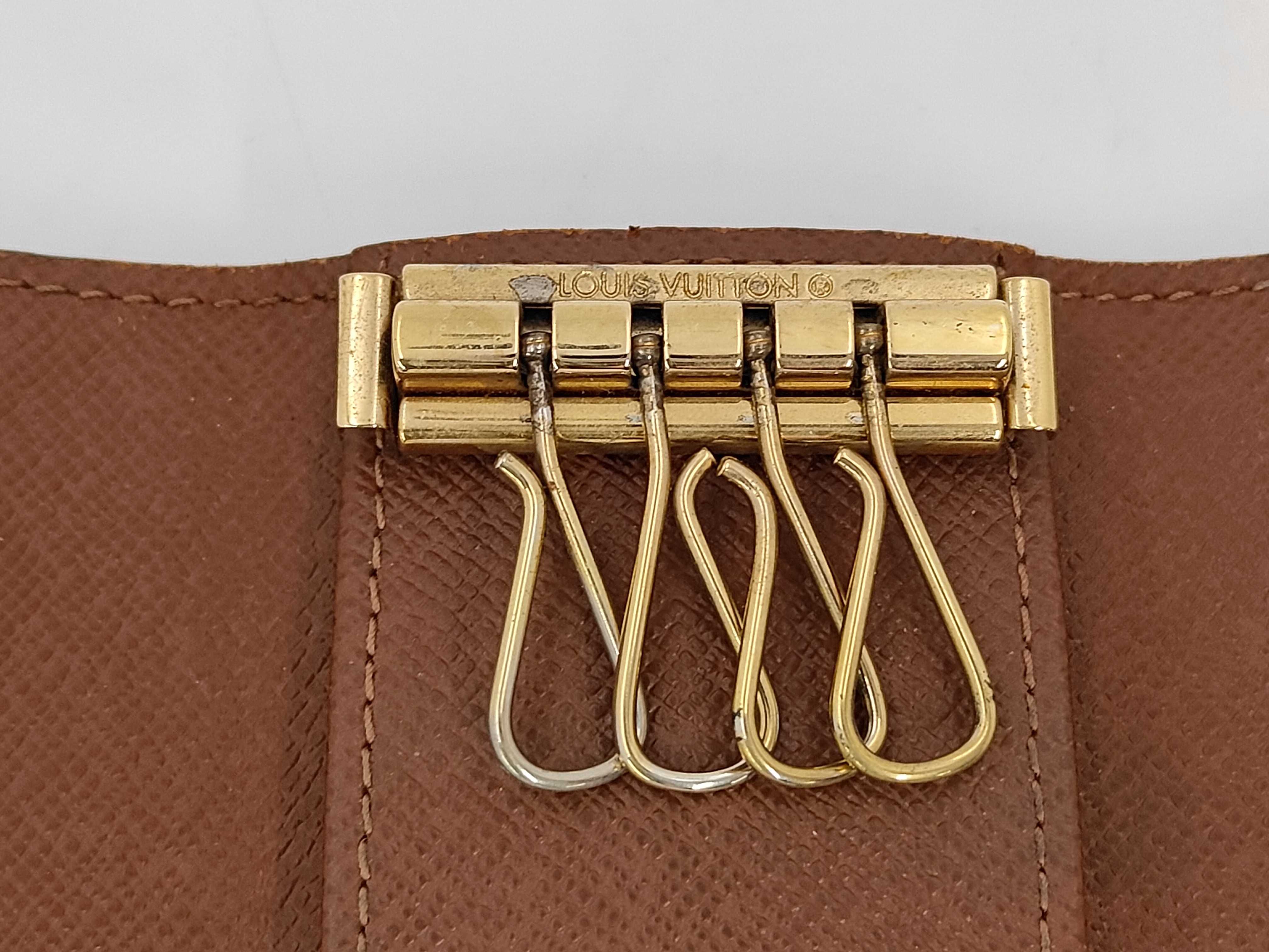 M62631 Monogram Multicles 4 Key Case — view 9