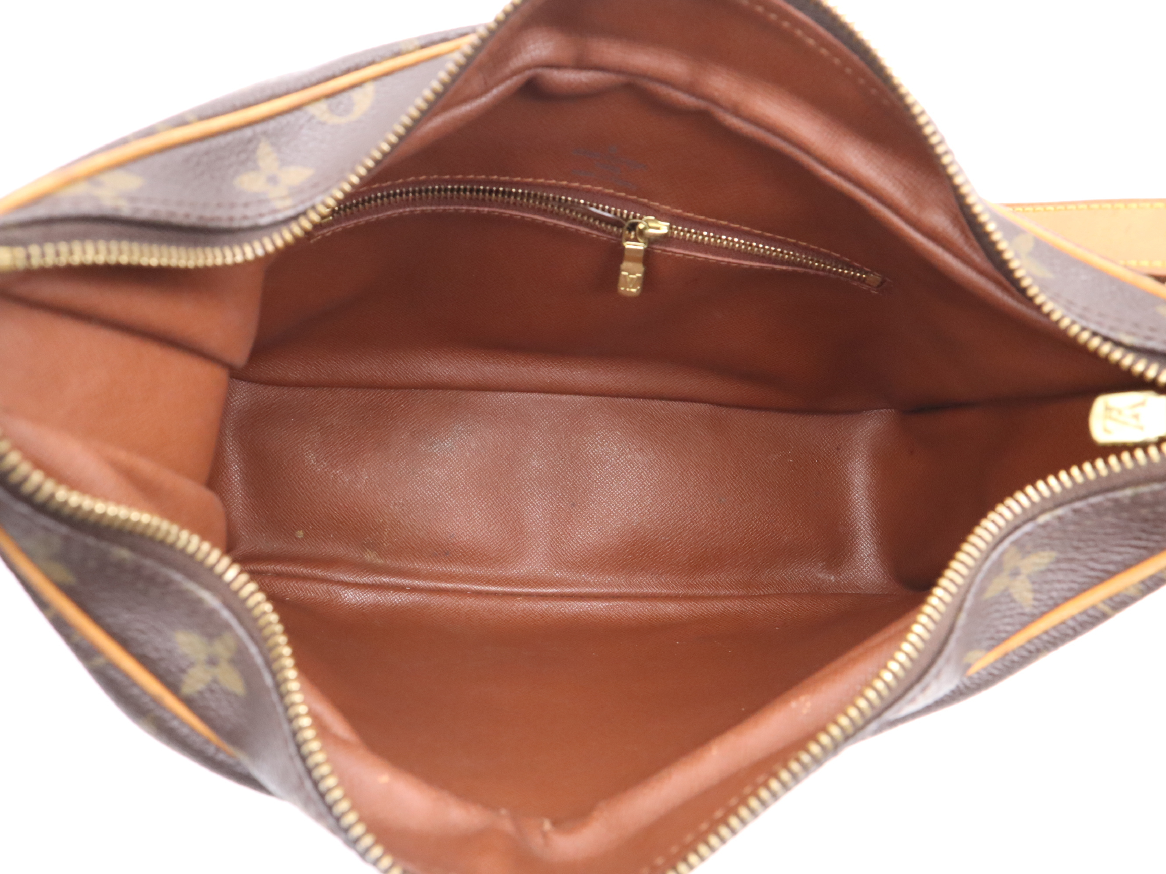M51265 Monogram Boulogne 30 Shoulder Bag — view 11