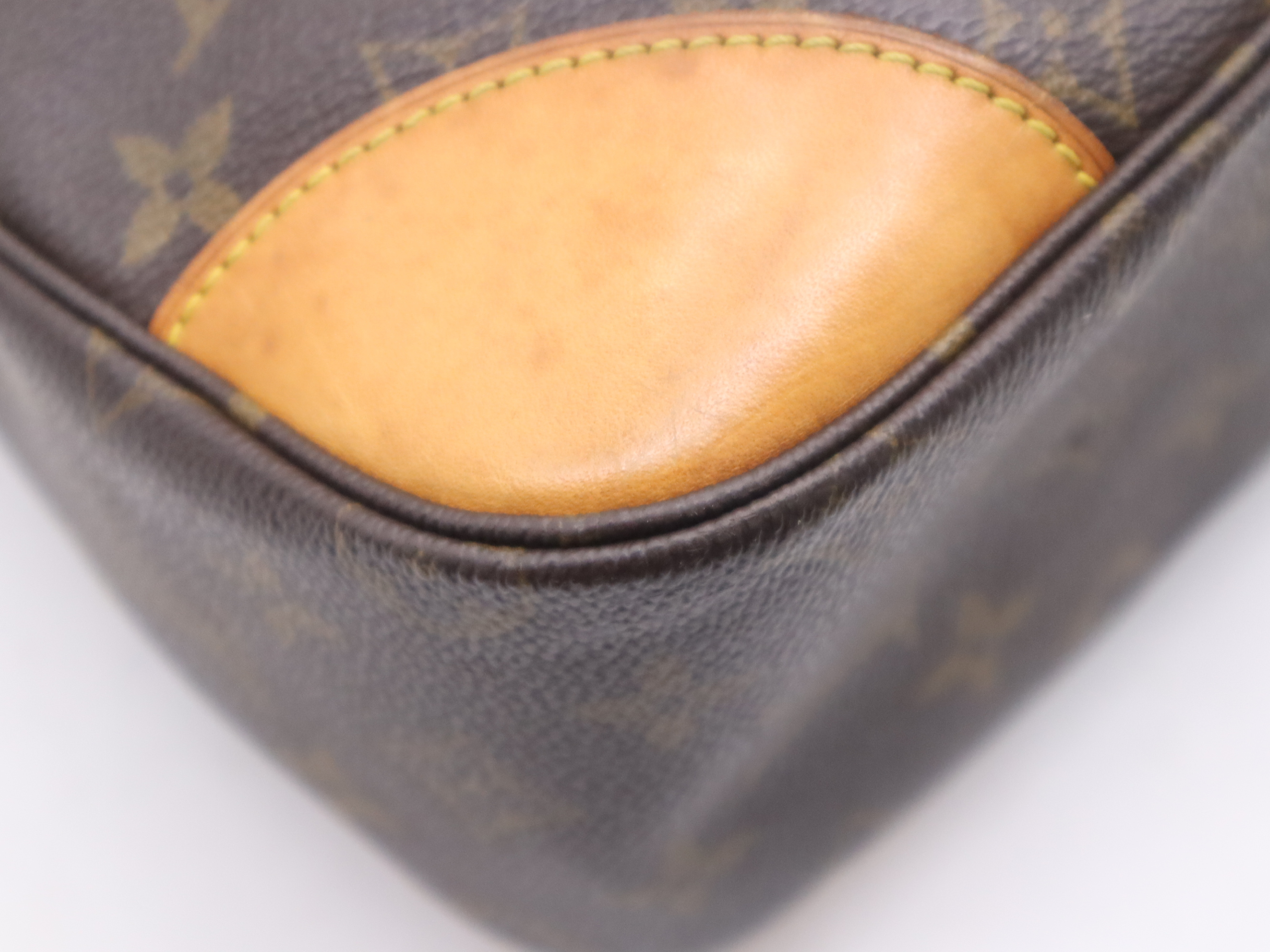 M51265 Monogram Boulogne 30 Shoulder Bag — view 10