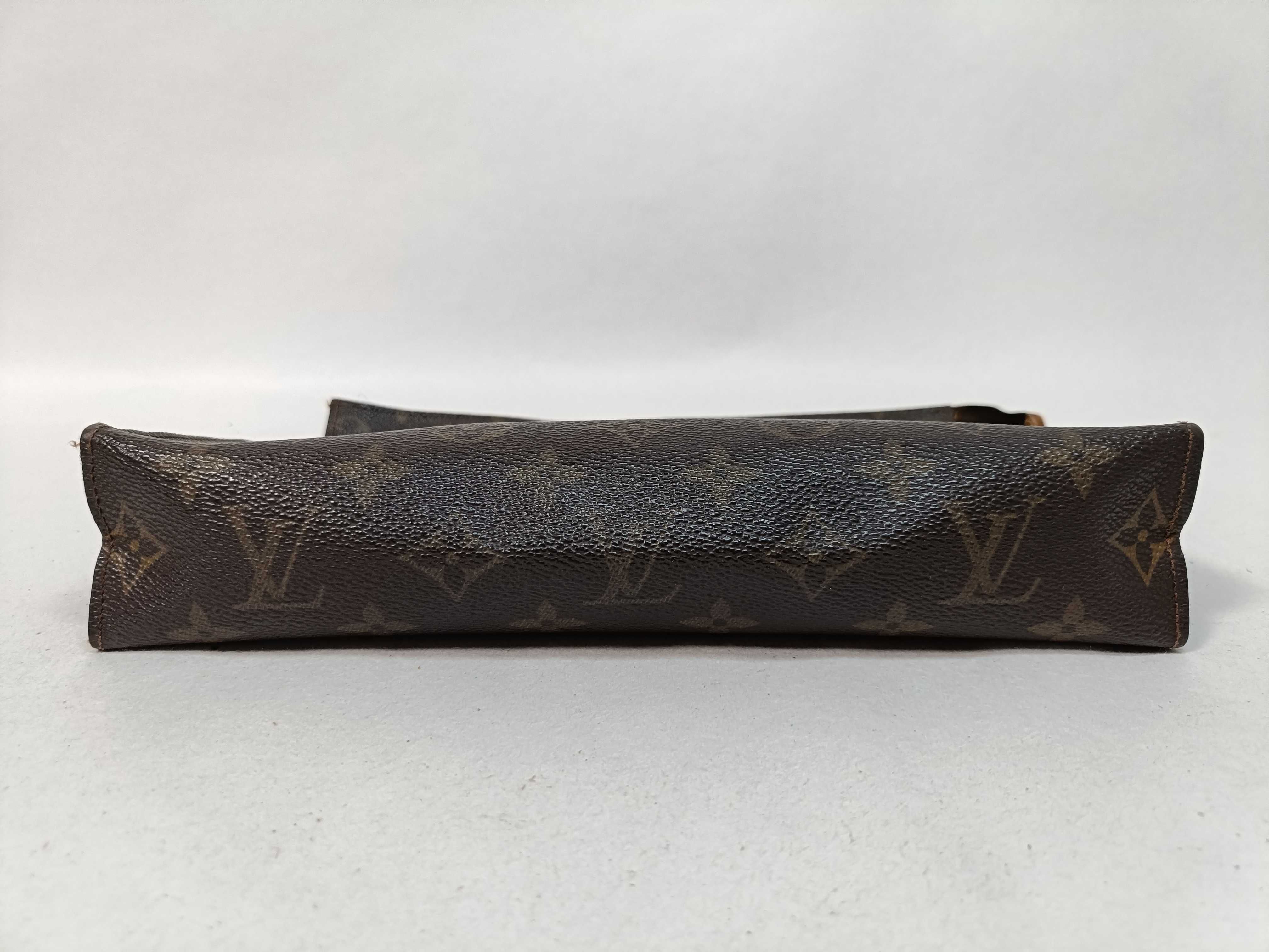 Monogram Pochette Toilette 26 M47542 Second Bag — view 4