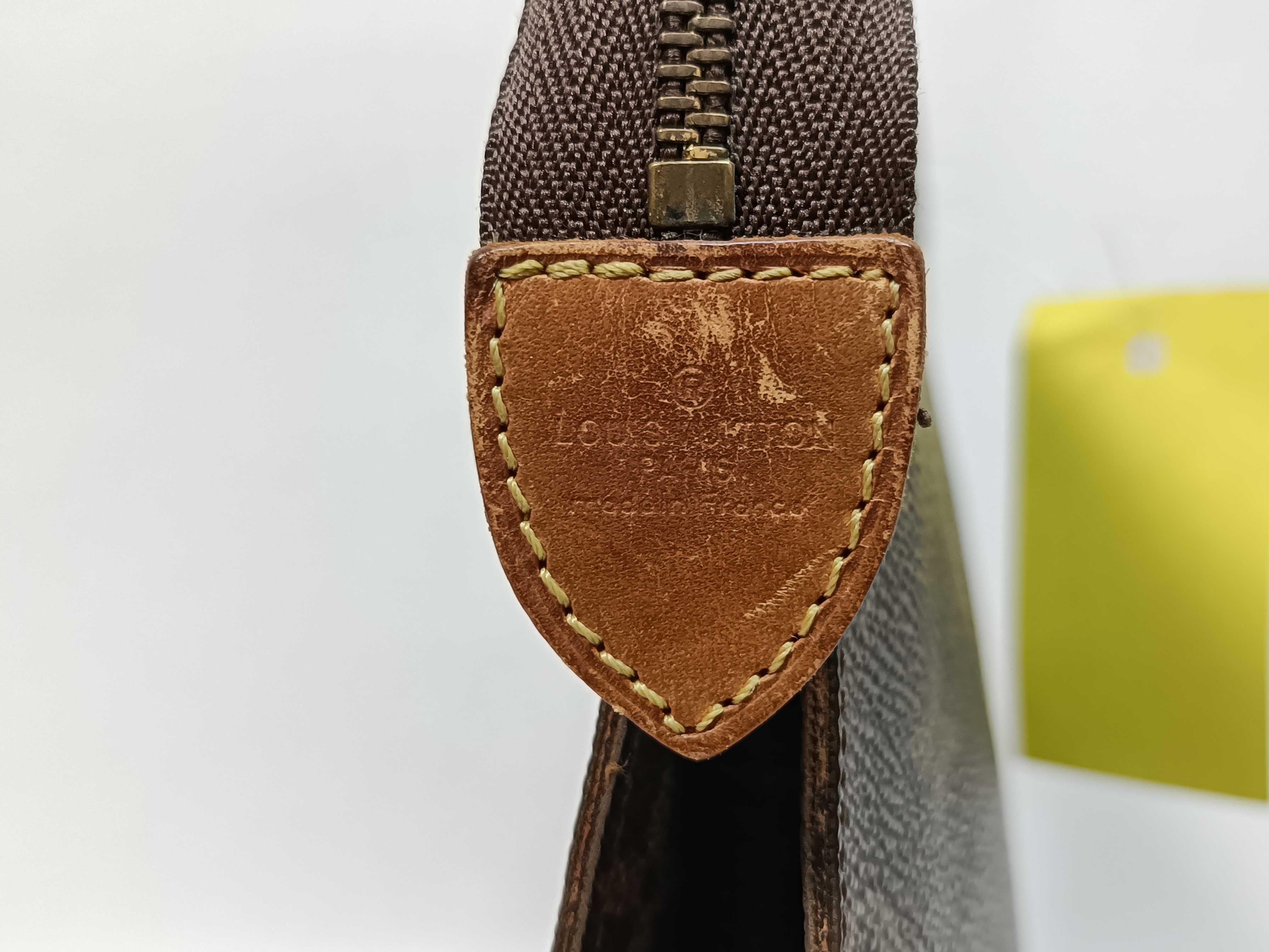 Monogram Pochette Toilette 26 M47542 Second Bag — view 9