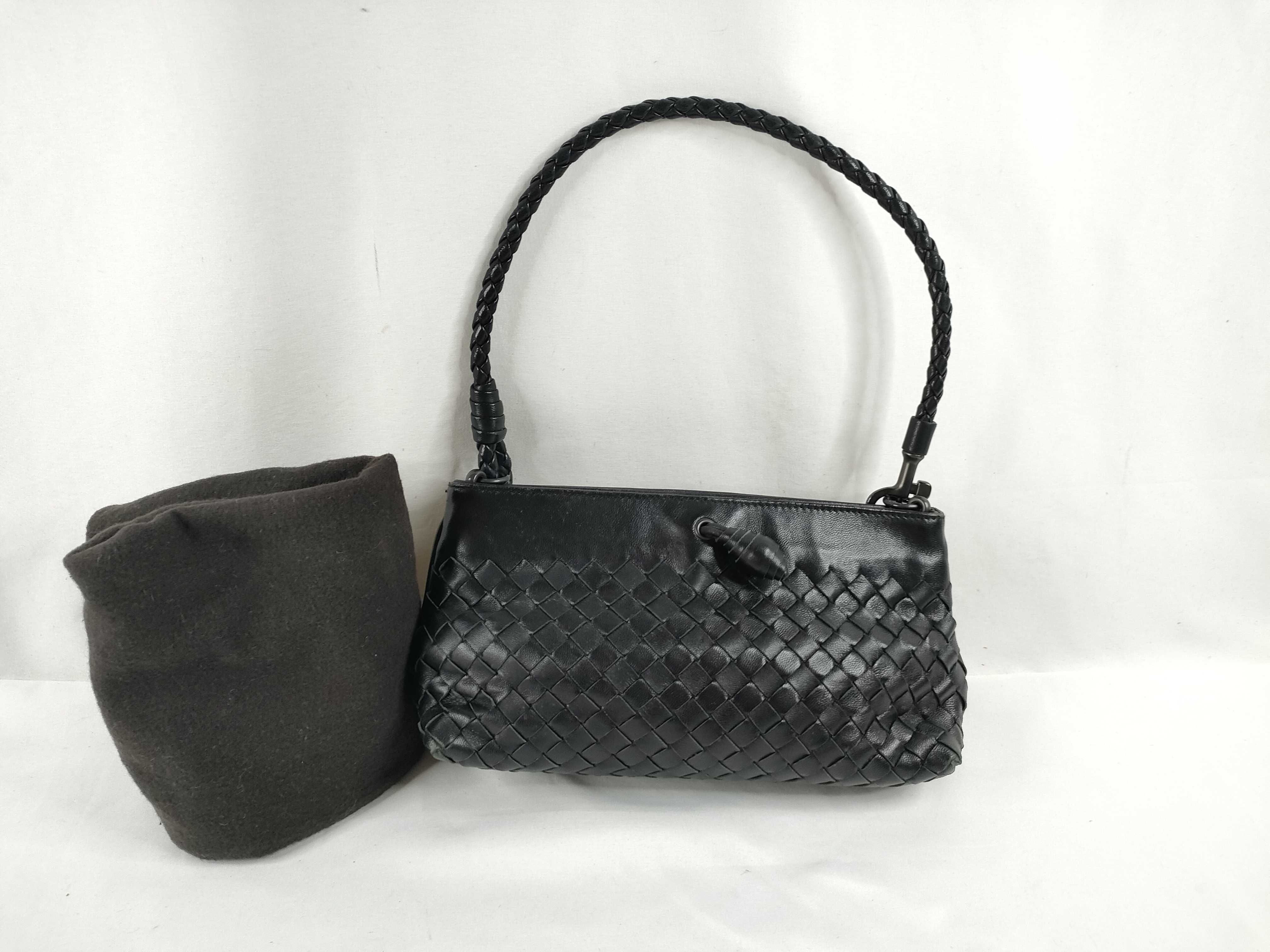 Intrecciato One-Shoulder Bag