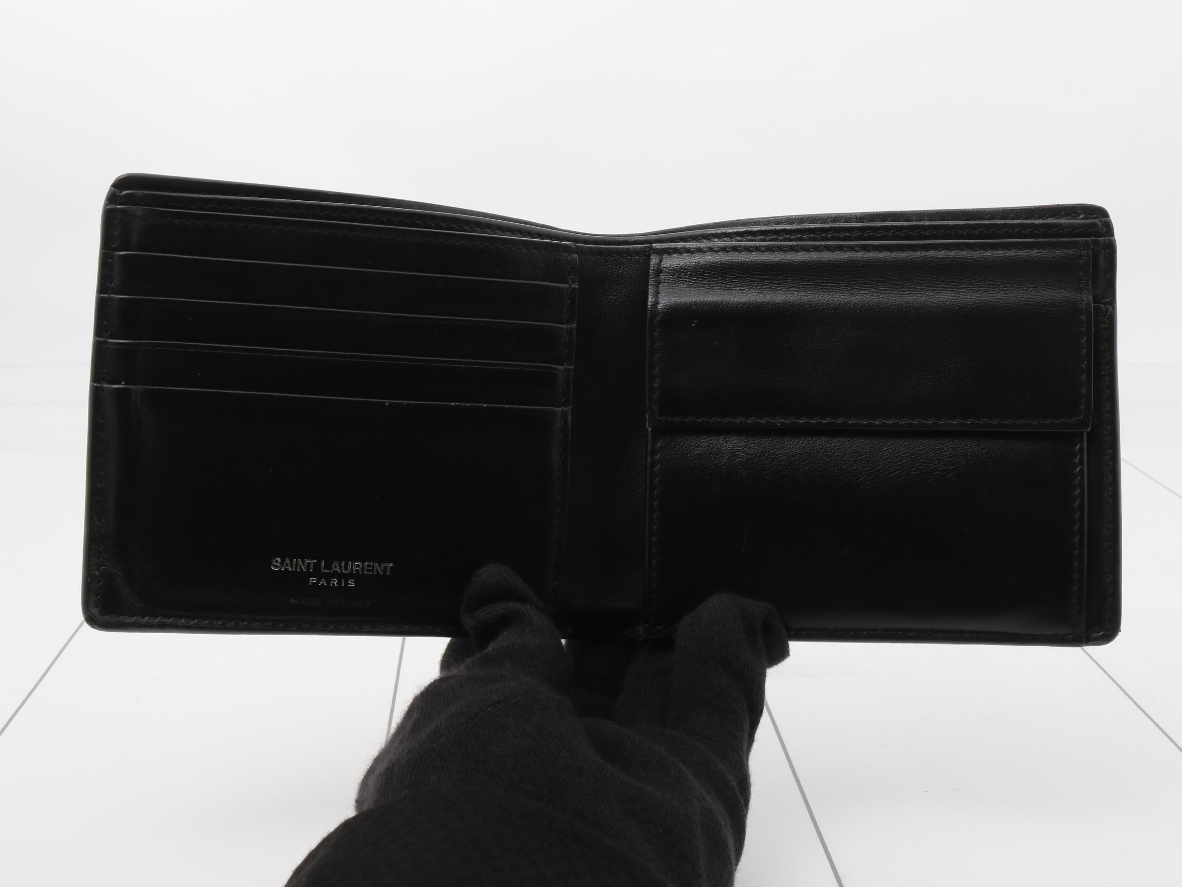 Monogram (bags) and wallets — view 4