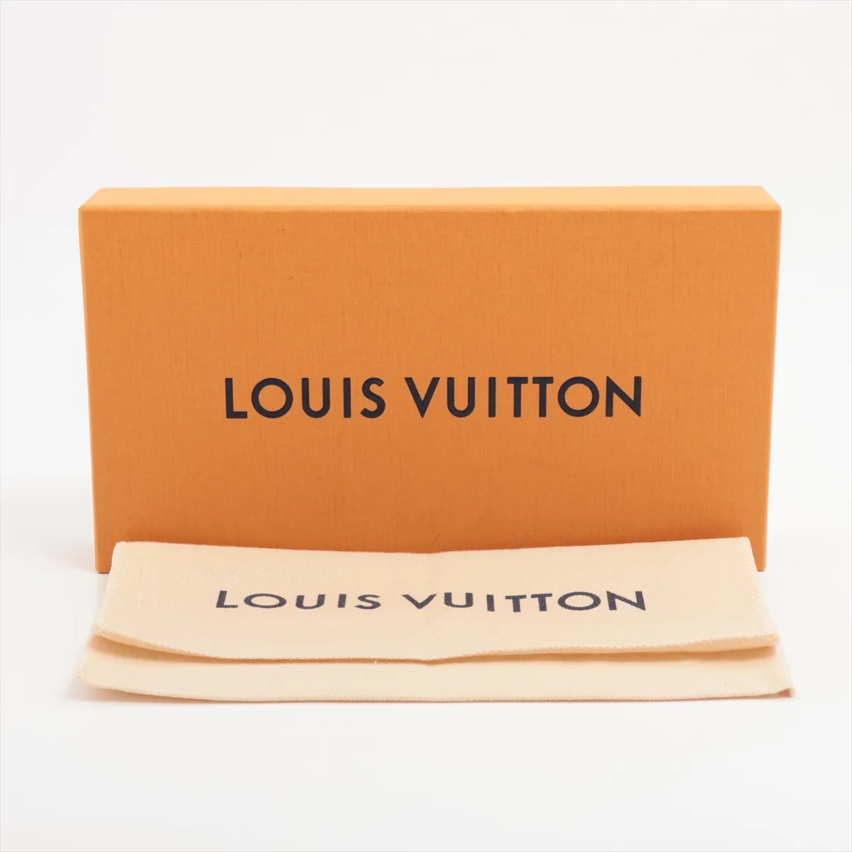 Monogram Zippy Wallet, model number unknown, brown, round zip wallet, My LV World Tour, RFID detected. — view 15