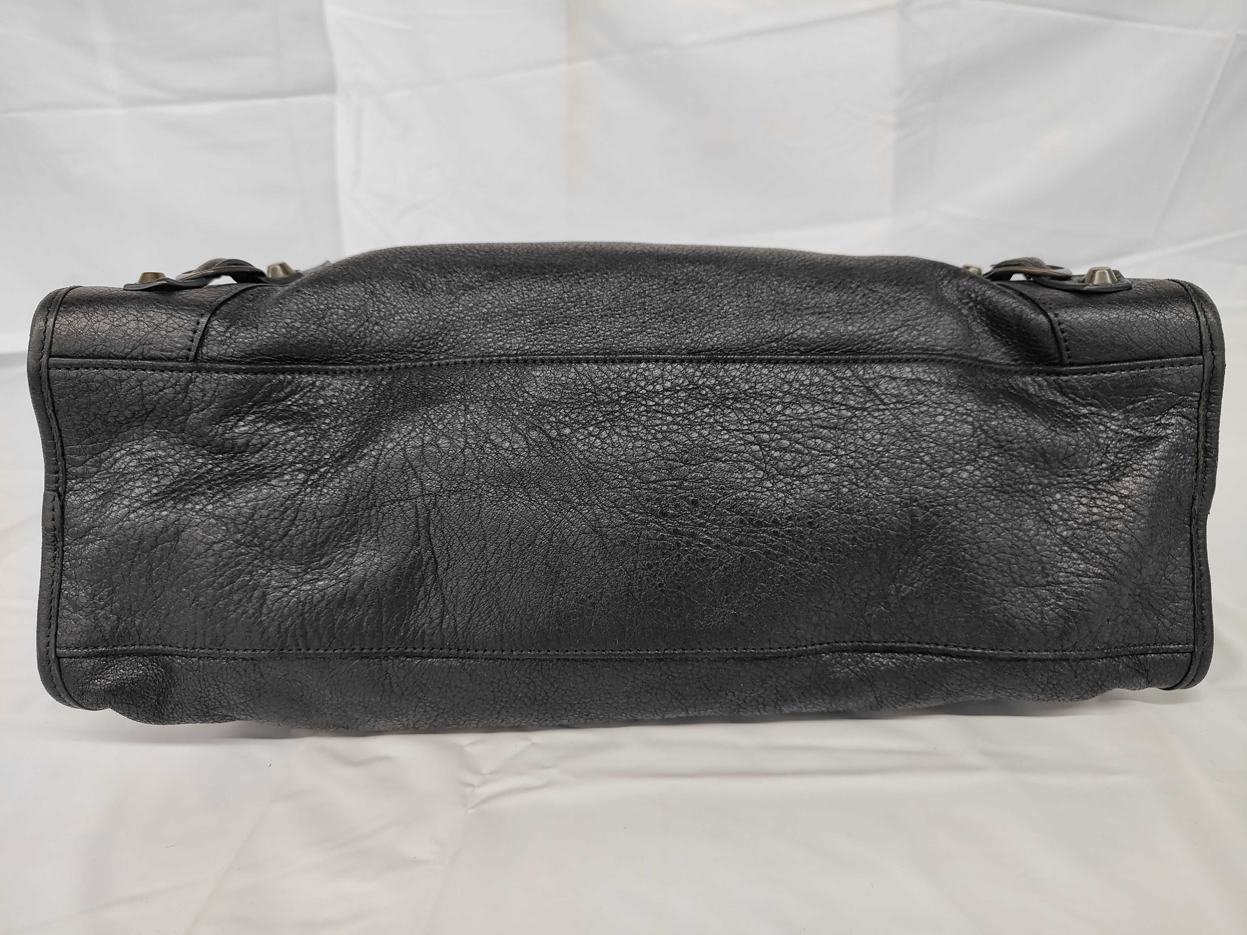 115748 Classic City 2-way Shoulder Bag — view 7