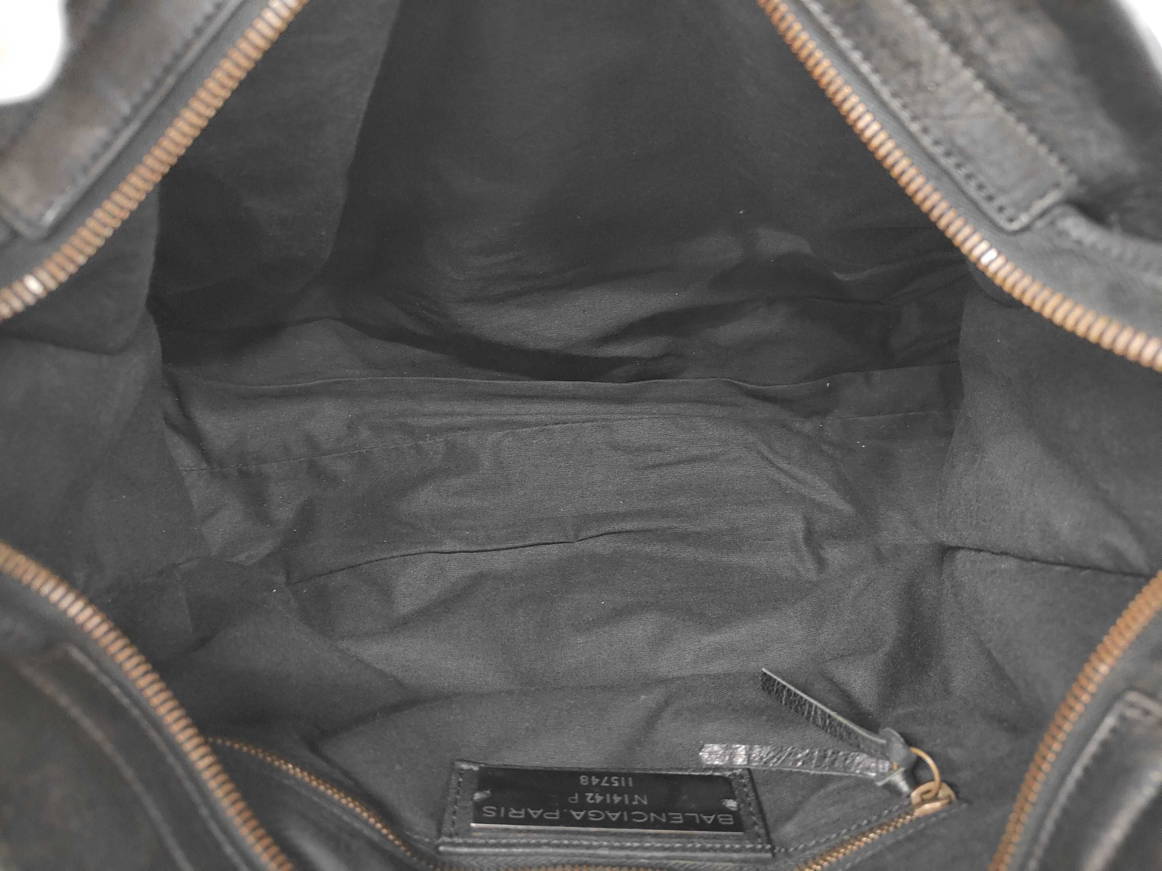 115748 Classic City 2-way Shoulder Bag — view 10