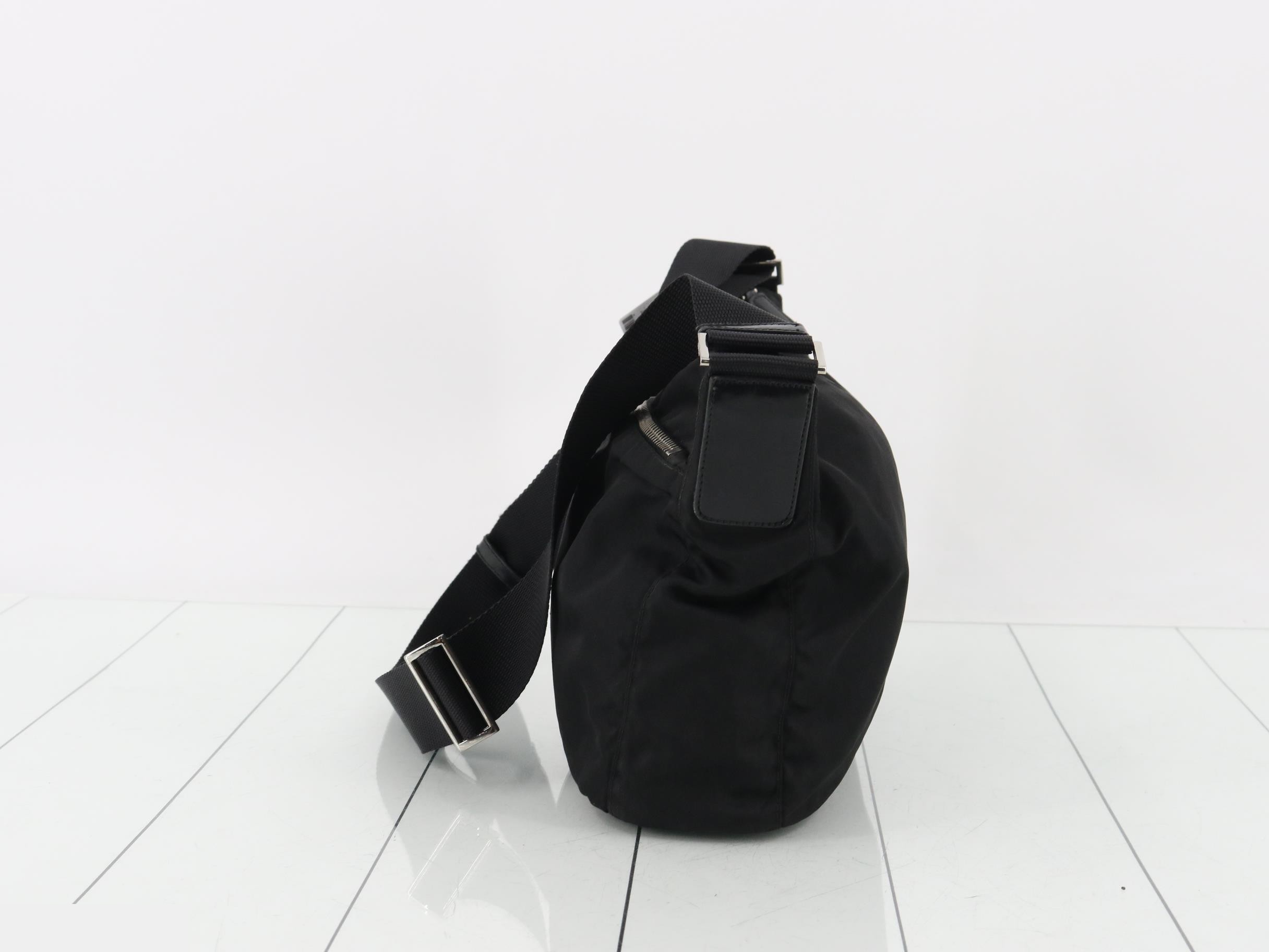 Shoulder bag, Tessuto, Black — view 3