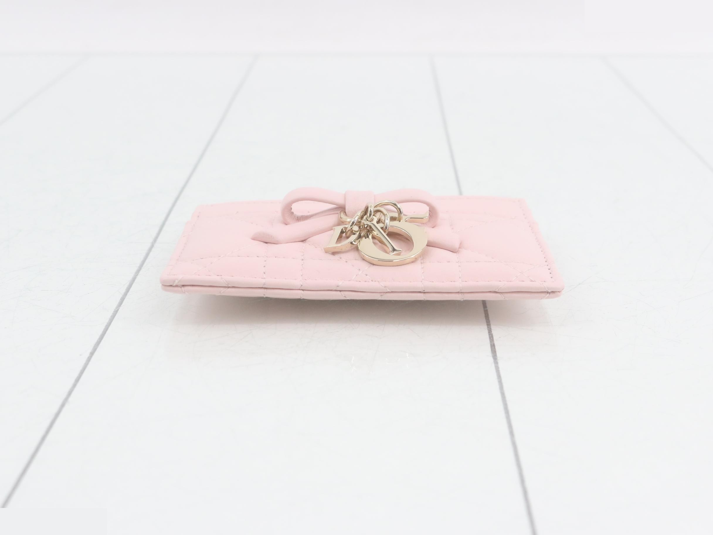 Cannage card case, unused, pink. — view 3