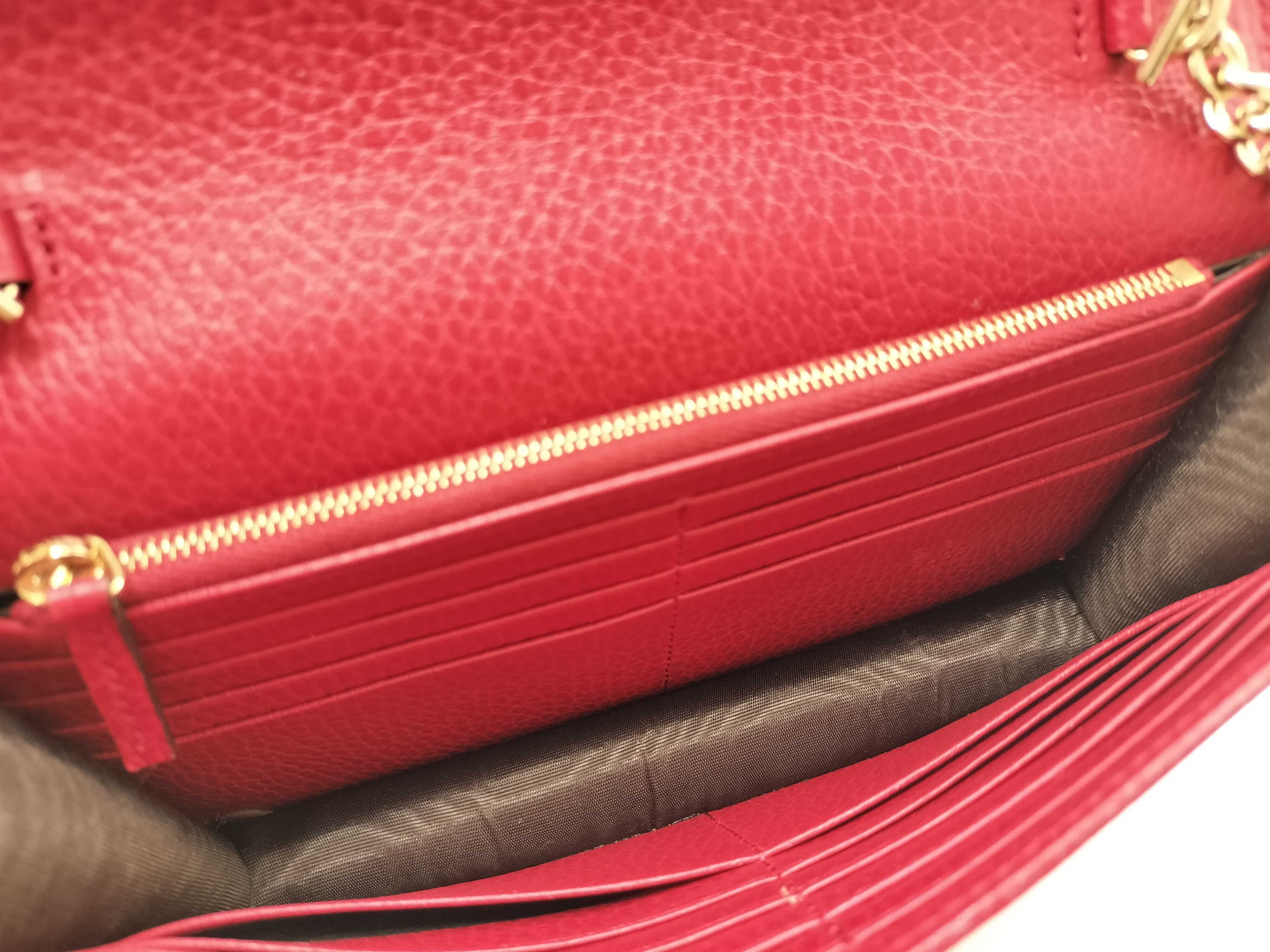 Interlocking Mini Chain Crossbody Bag Red Clutch Bag — view 12