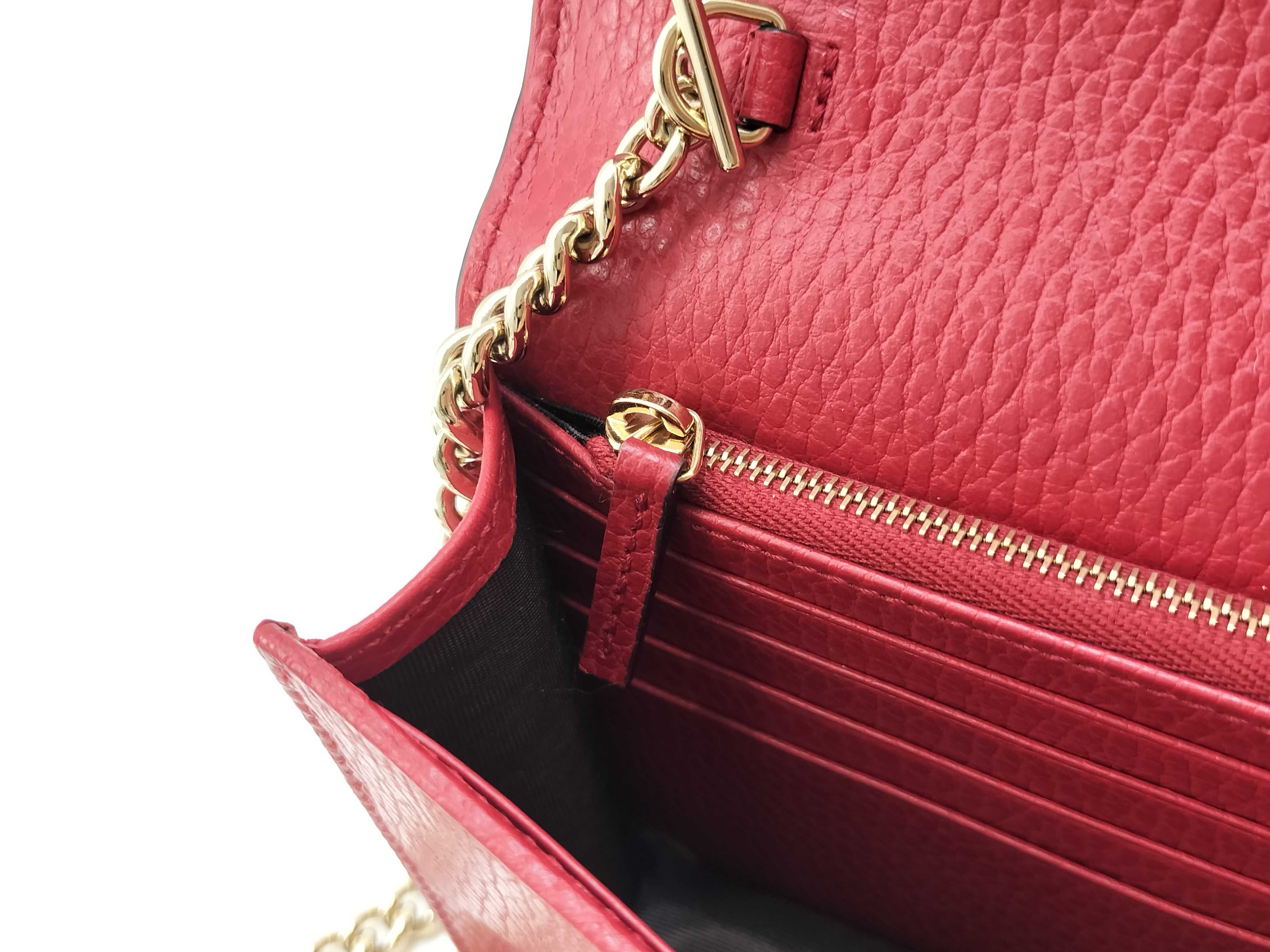 Interlocking Mini Chain Crossbody Bag Red Clutch Bag — view 14