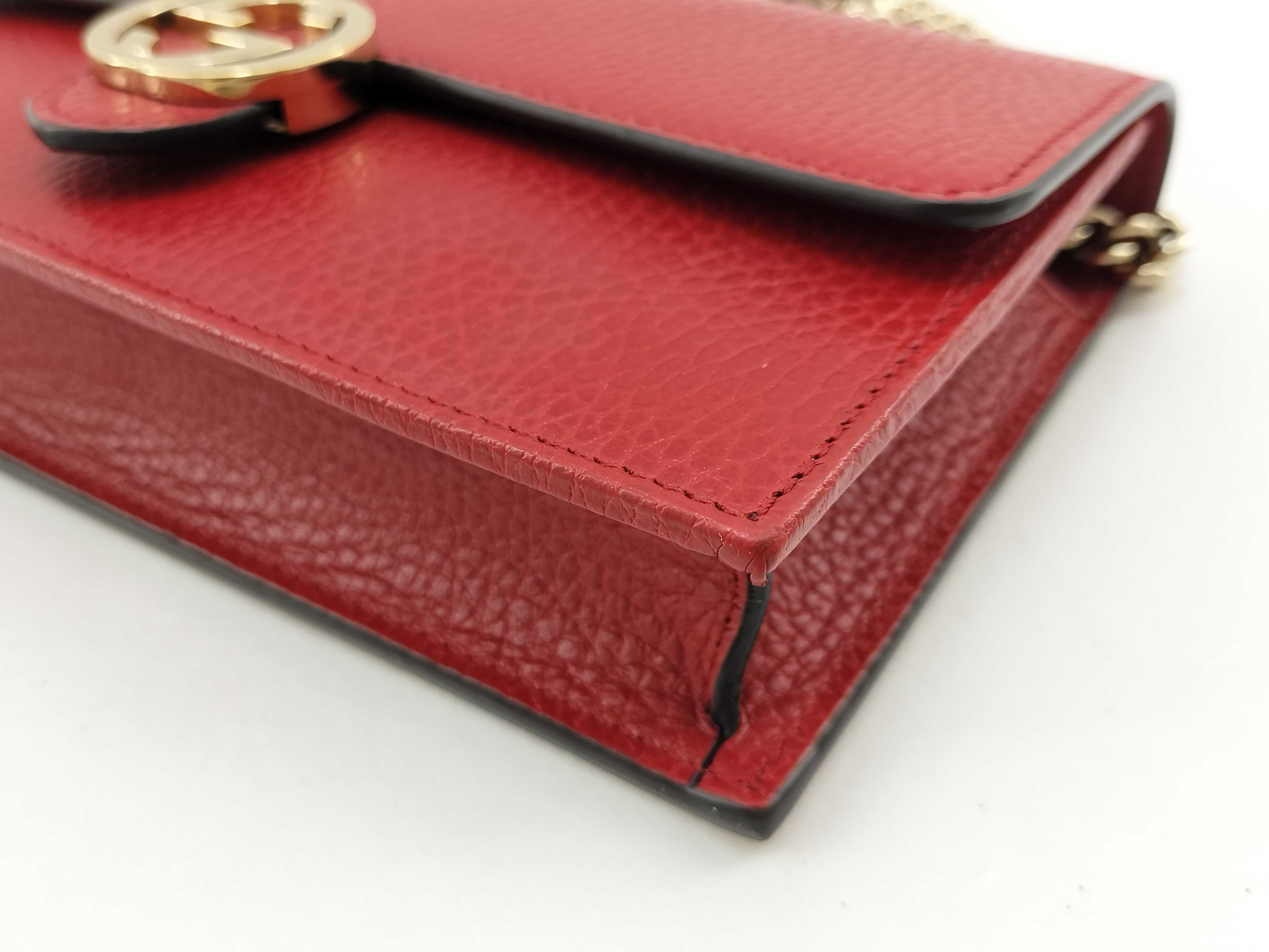 Interlocking Mini Chain Crossbody Bag Red Clutch Bag — view 5