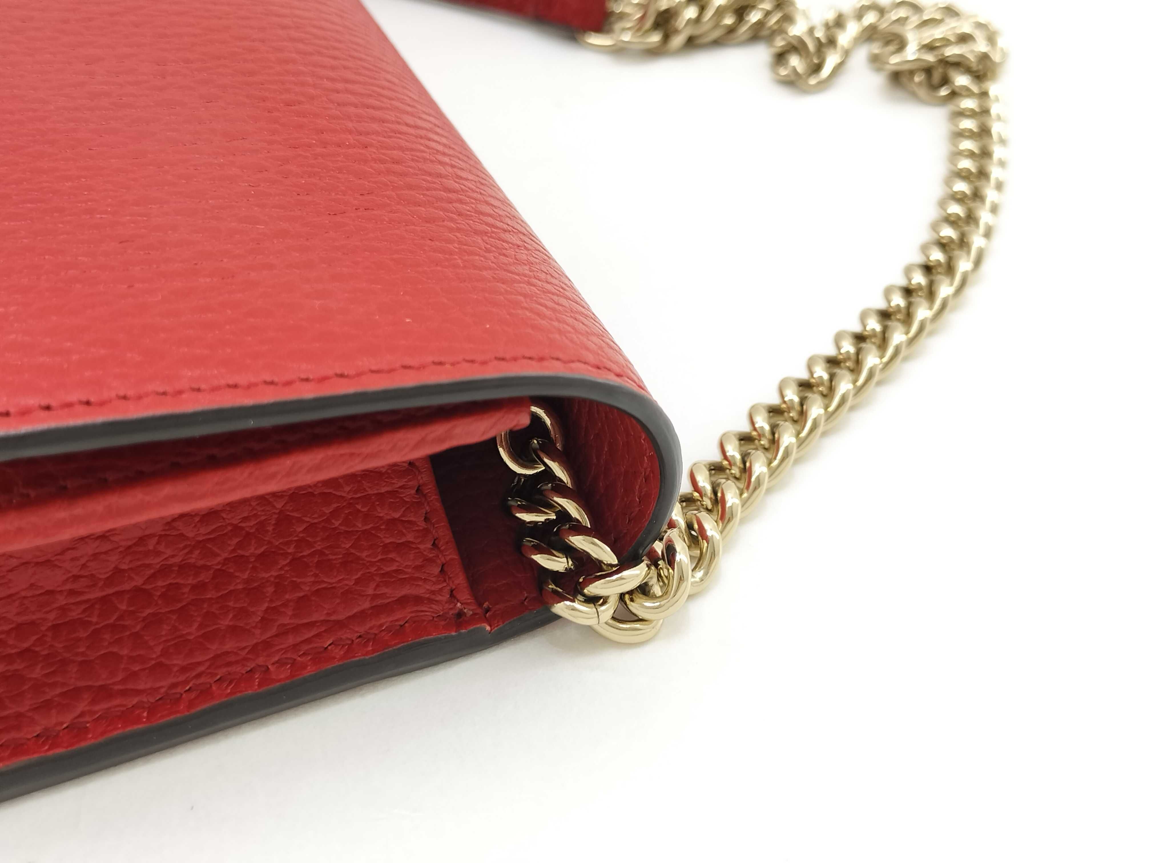 Interlocking Mini Chain Crossbody Bag Red Clutch Bag — view 6