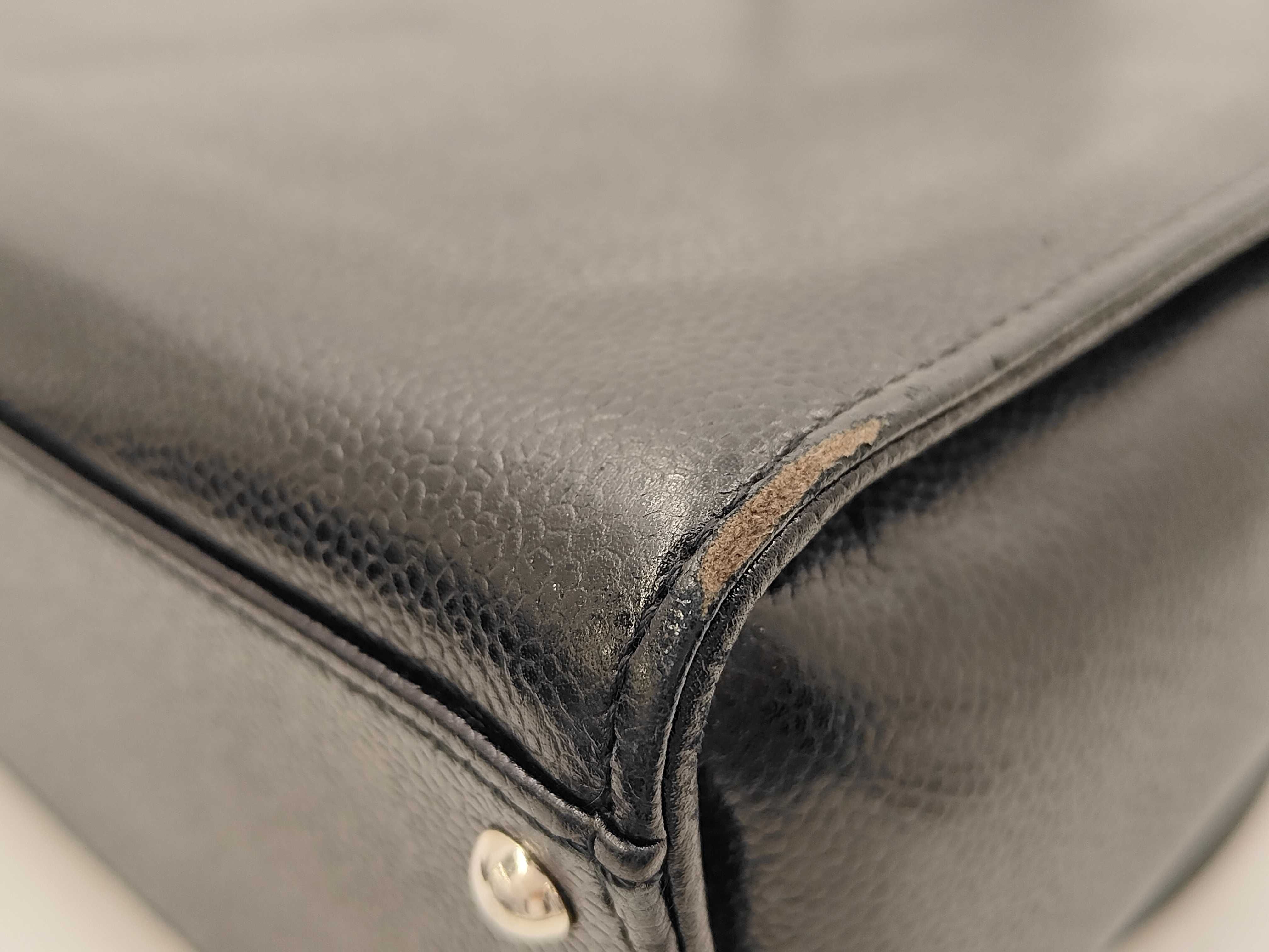 Caviar Skin Tote Bag Turnlock Tote Bag — view 6