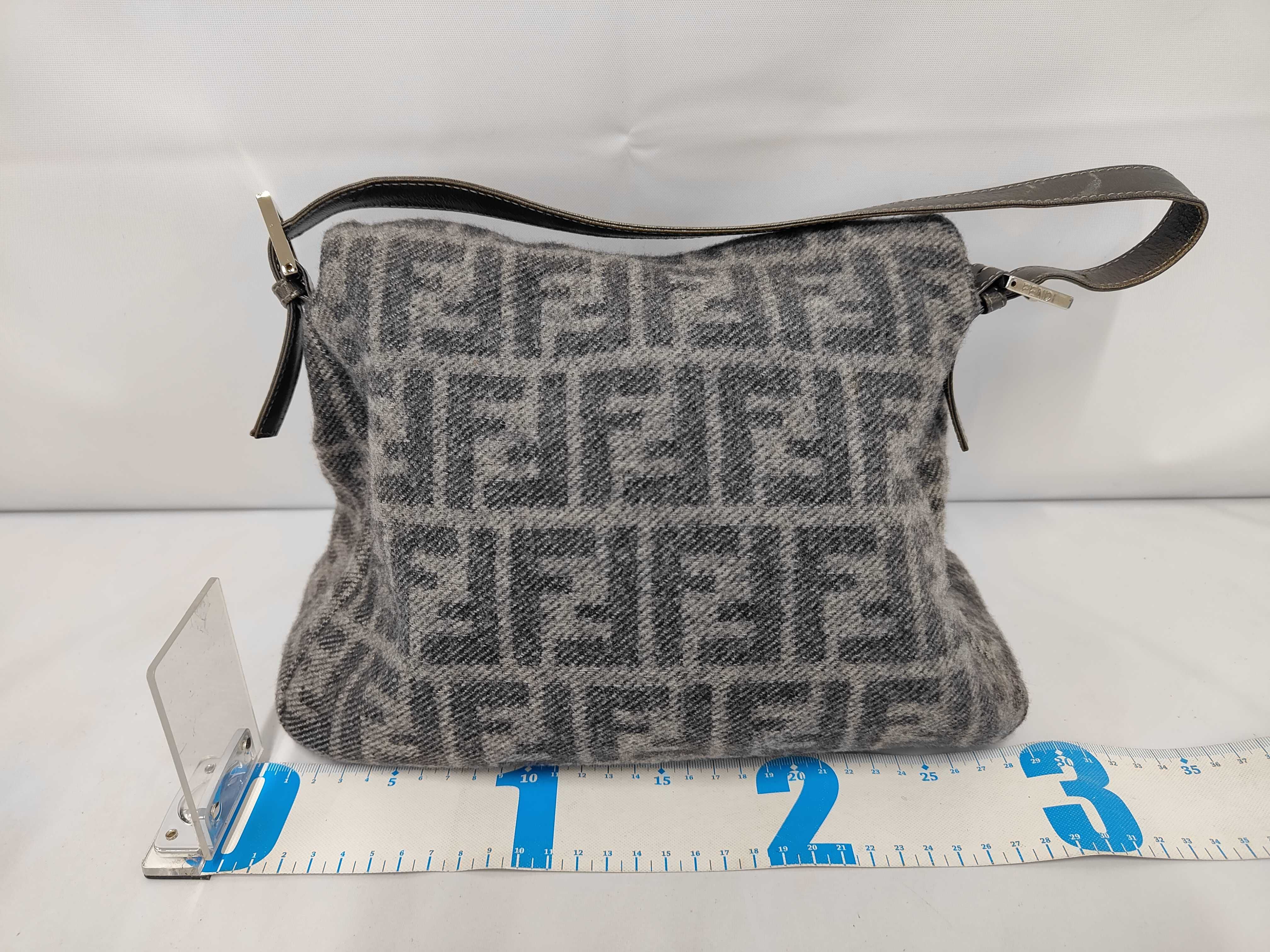 Grey Wool Mamma Bucket Bag 2308 26325 099 — view 2
