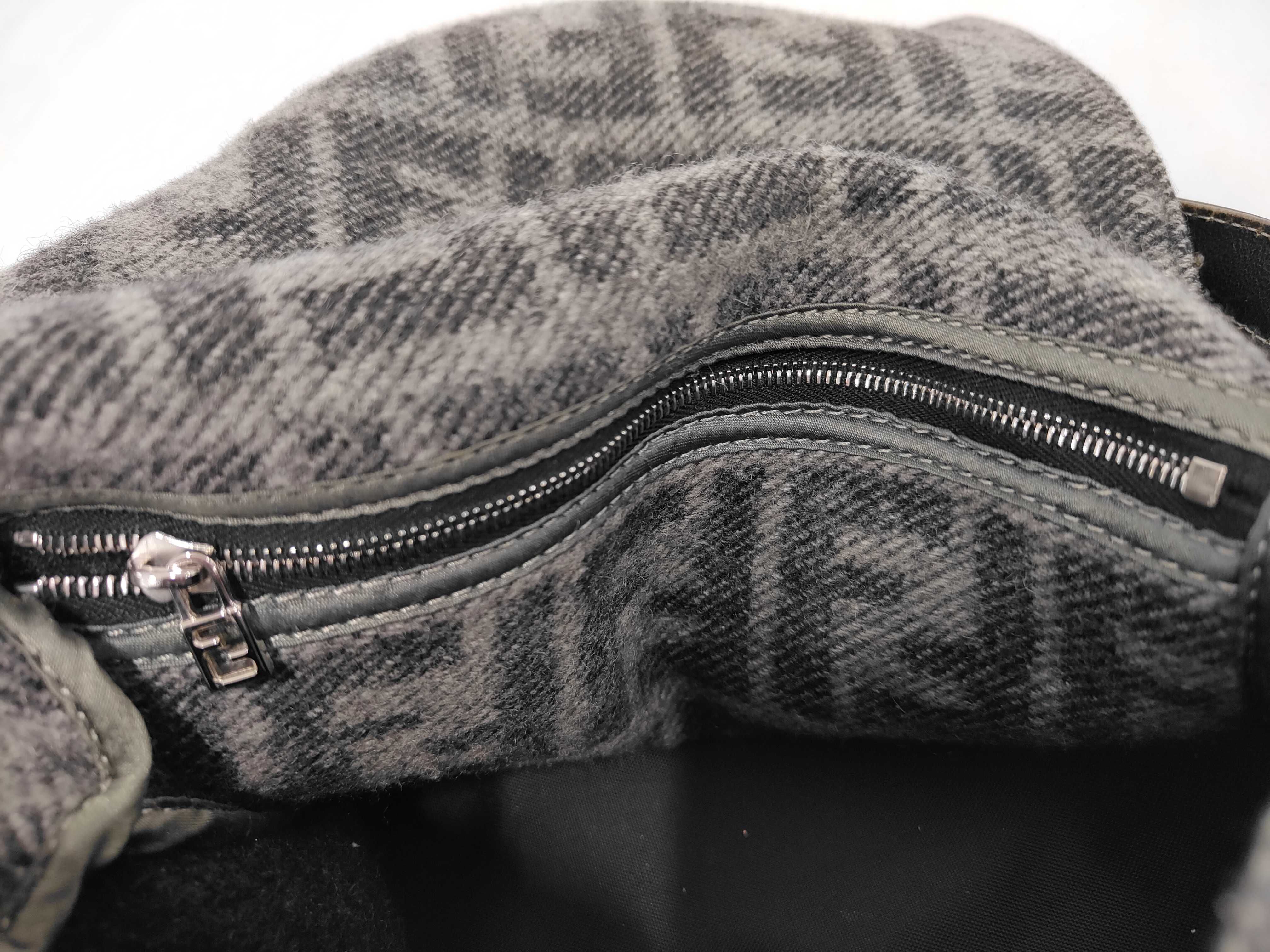 Grey Wool Mamma Bucket Bag 2308 26325 099 — view 11