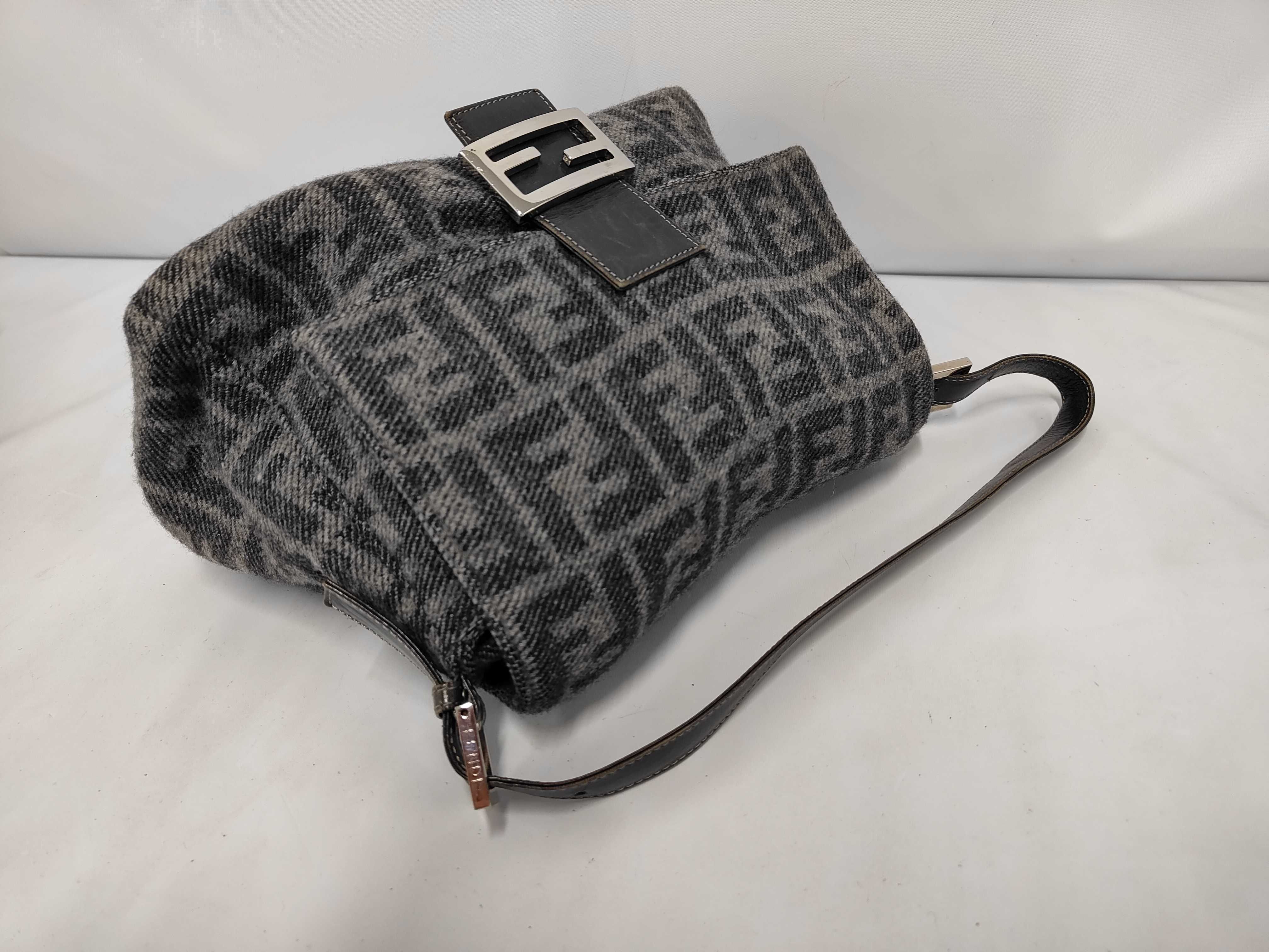 Grey Wool Mamma Bucket Bag 2308 26325 099 — view 5