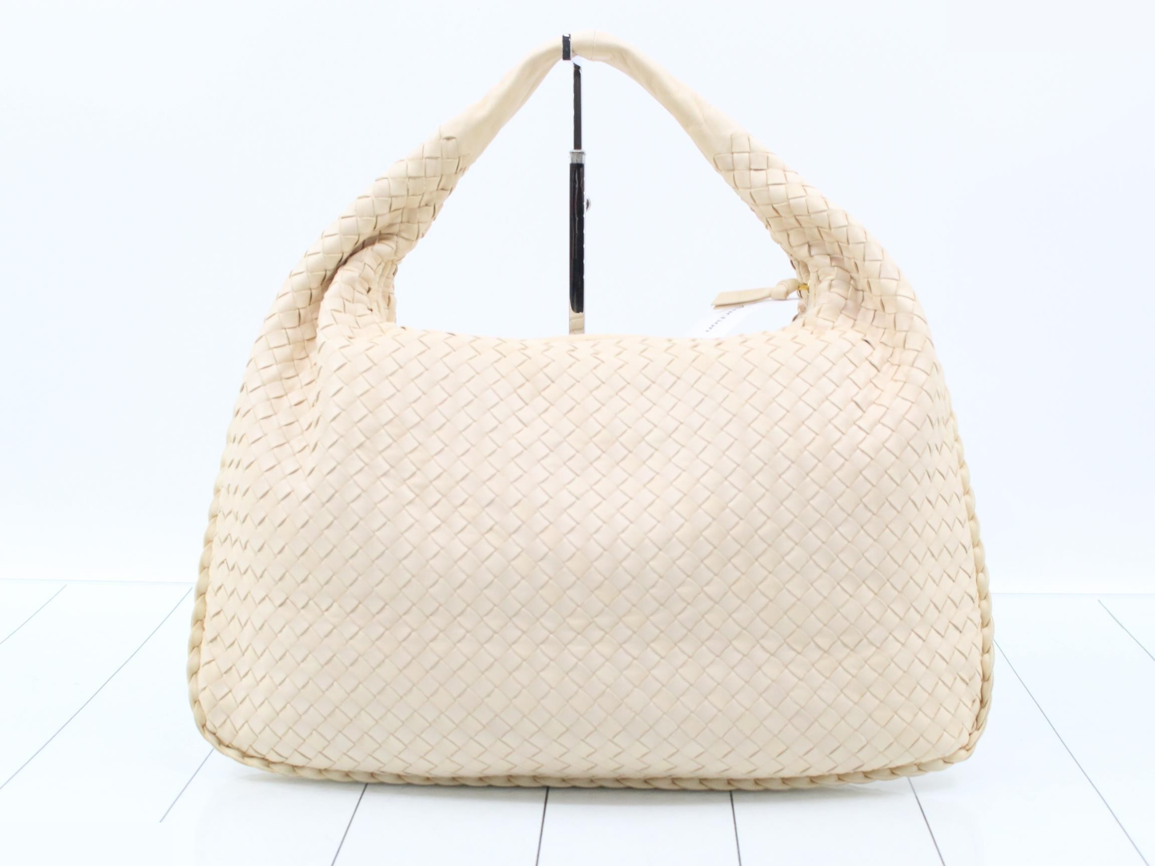 Intrecciato Hobo Leather Beige Gold — view 2