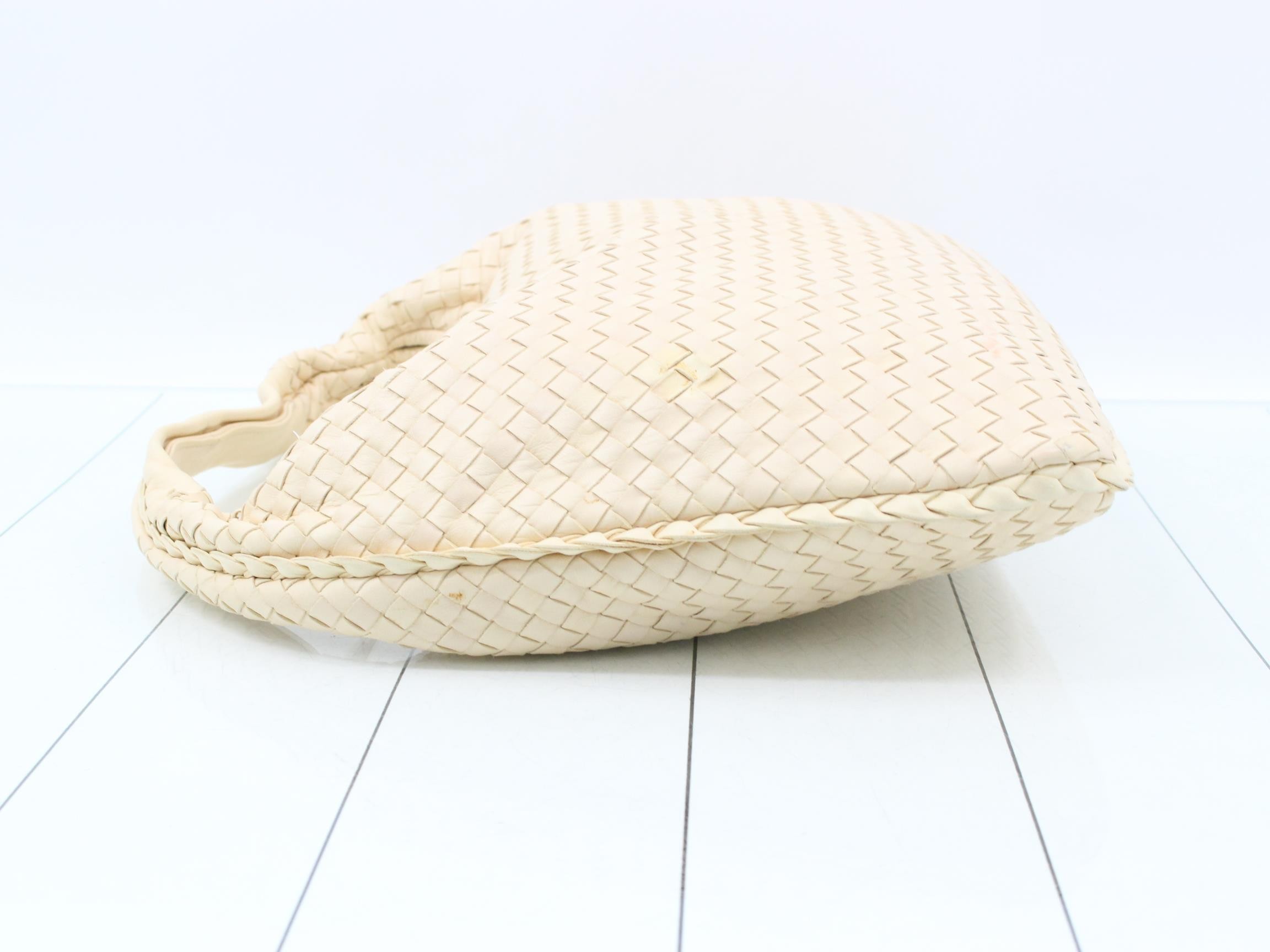 Intrecciato Hobo Leather Beige Gold — view 4