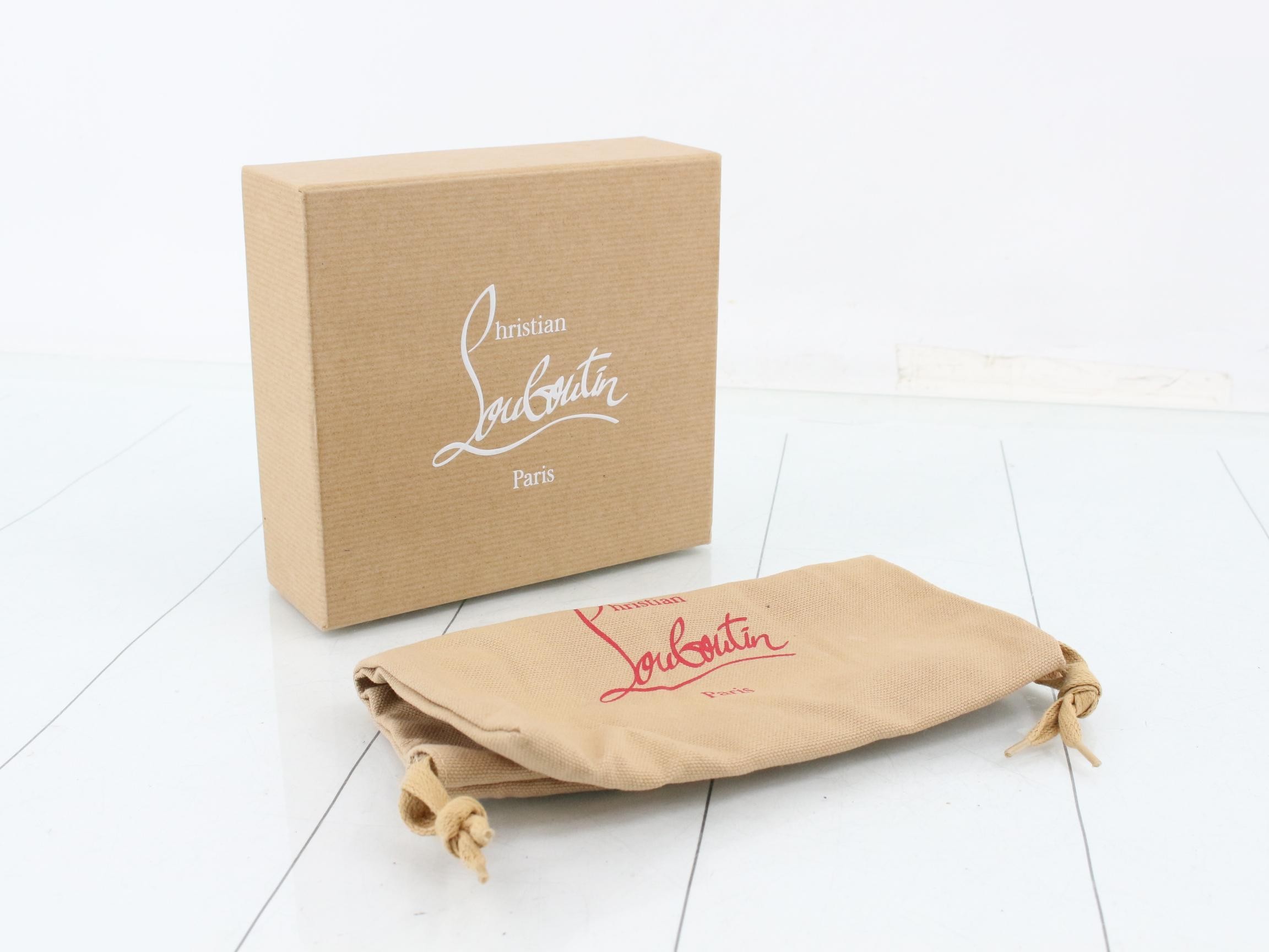 Other lines: Bags and Wallets — view 5